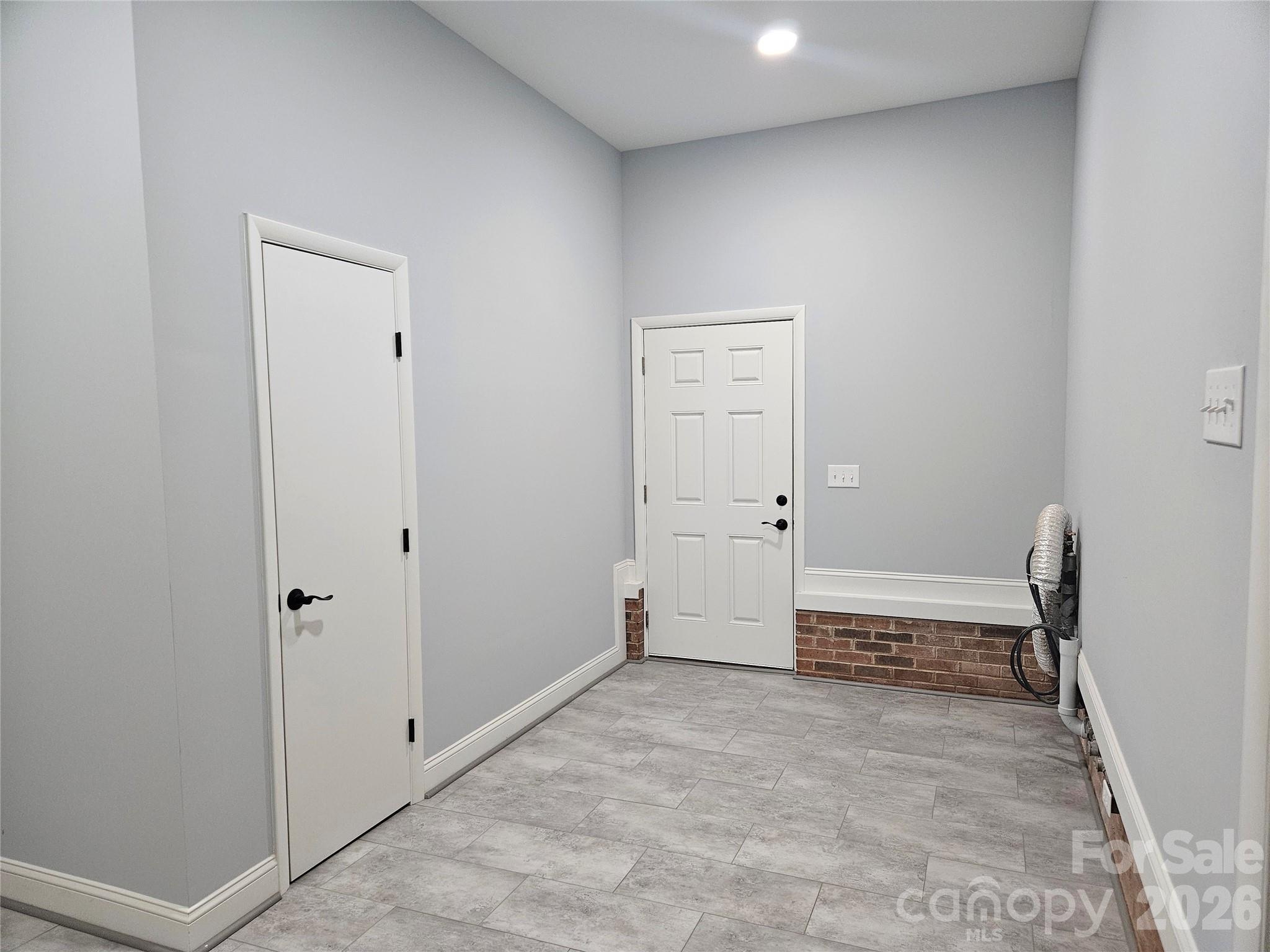 506 Settlement Drive — Midland