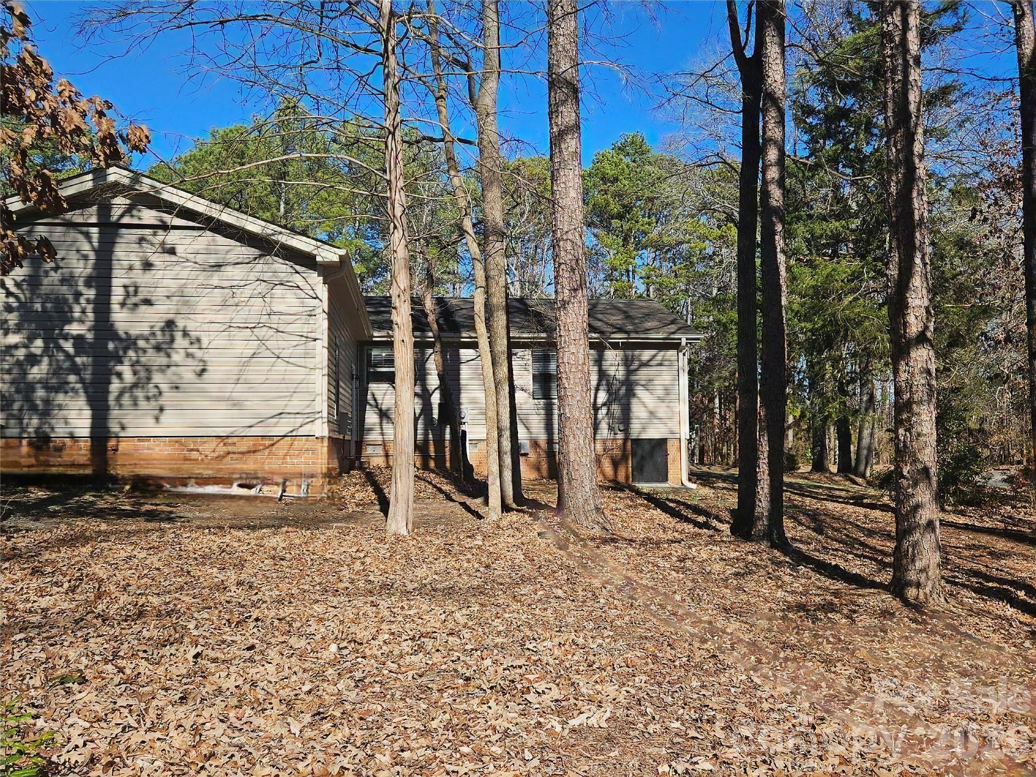 506 Settlement Drive — Midland