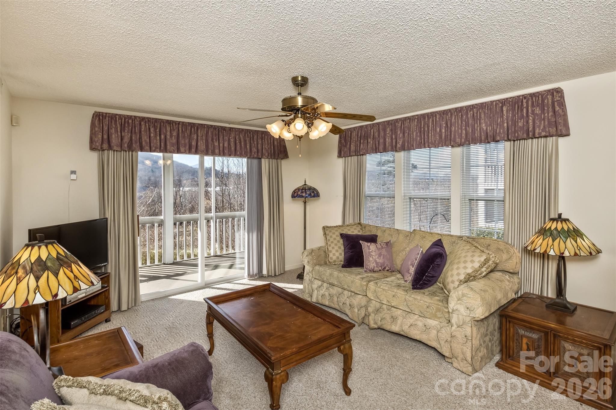 3305 Idle Hour Drive — Asheville