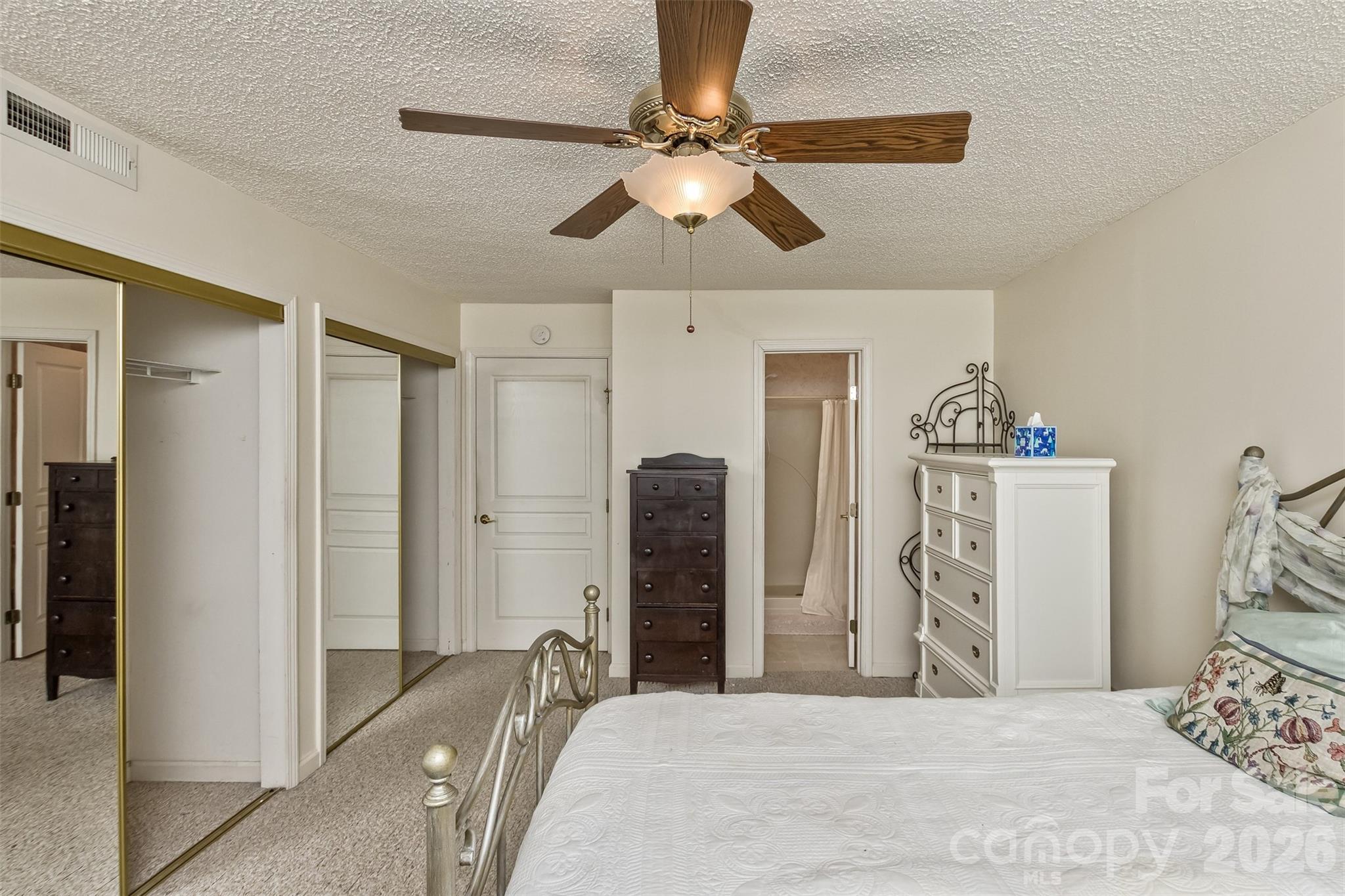 3305 Idle Hour Drive — Asheville