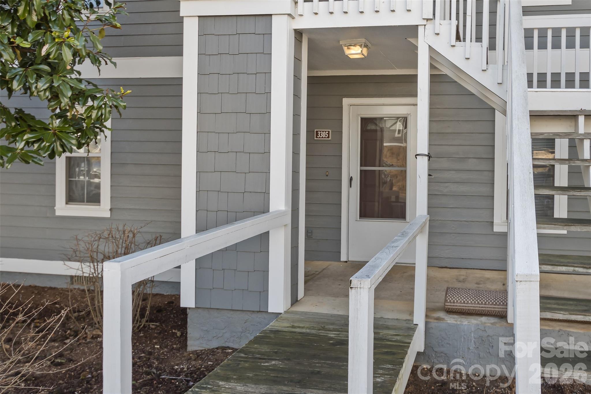 3305 Idle Hour Drive — Asheville