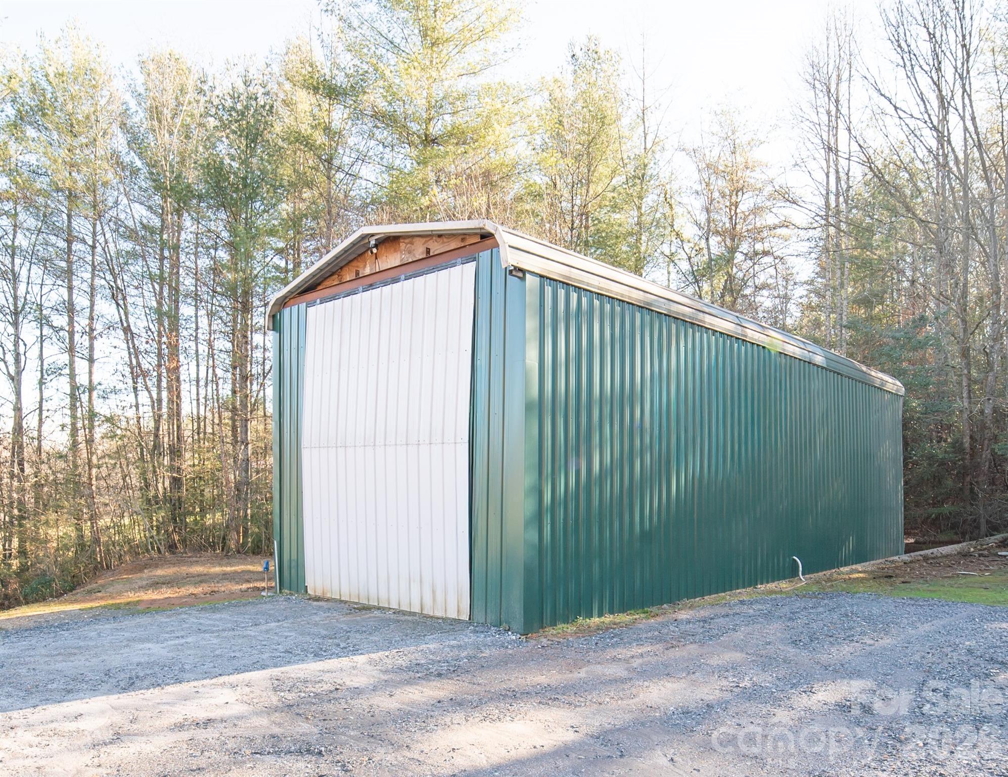 4021 & 4022 Johns River Road — Morganton