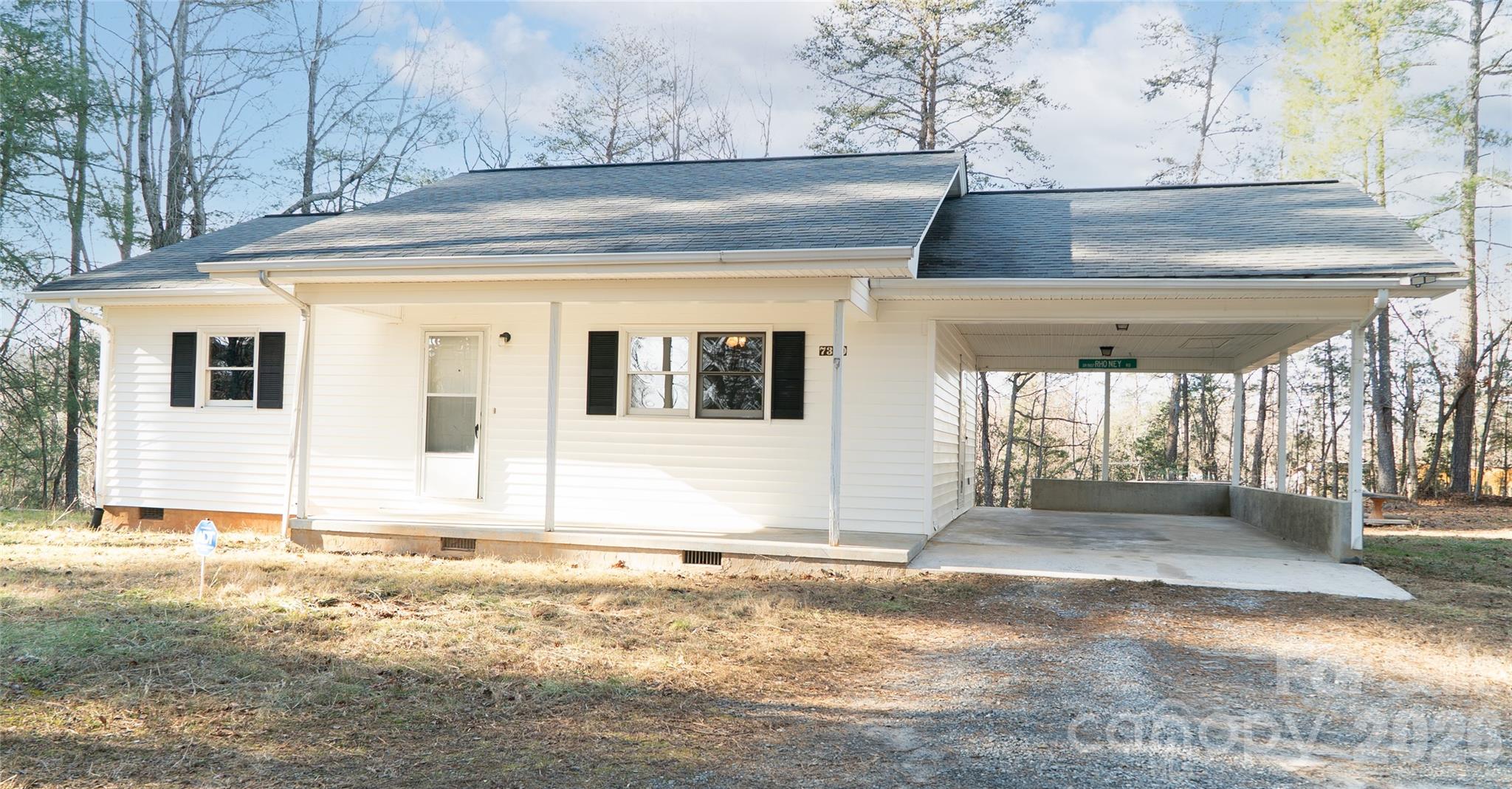 7340 Downs Avenue — Connelly Springs