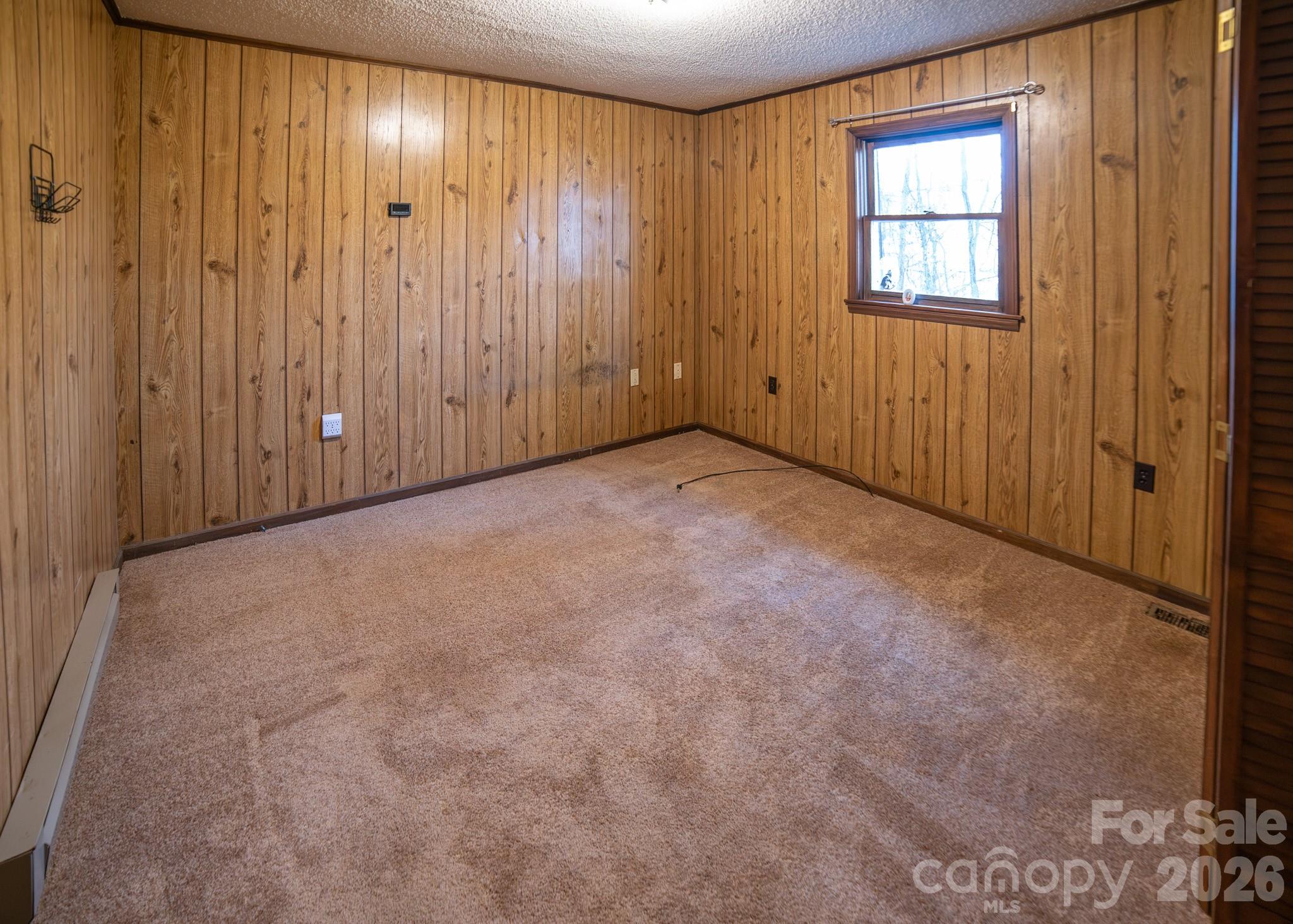 7340 Downs Avenue — Connelly Springs