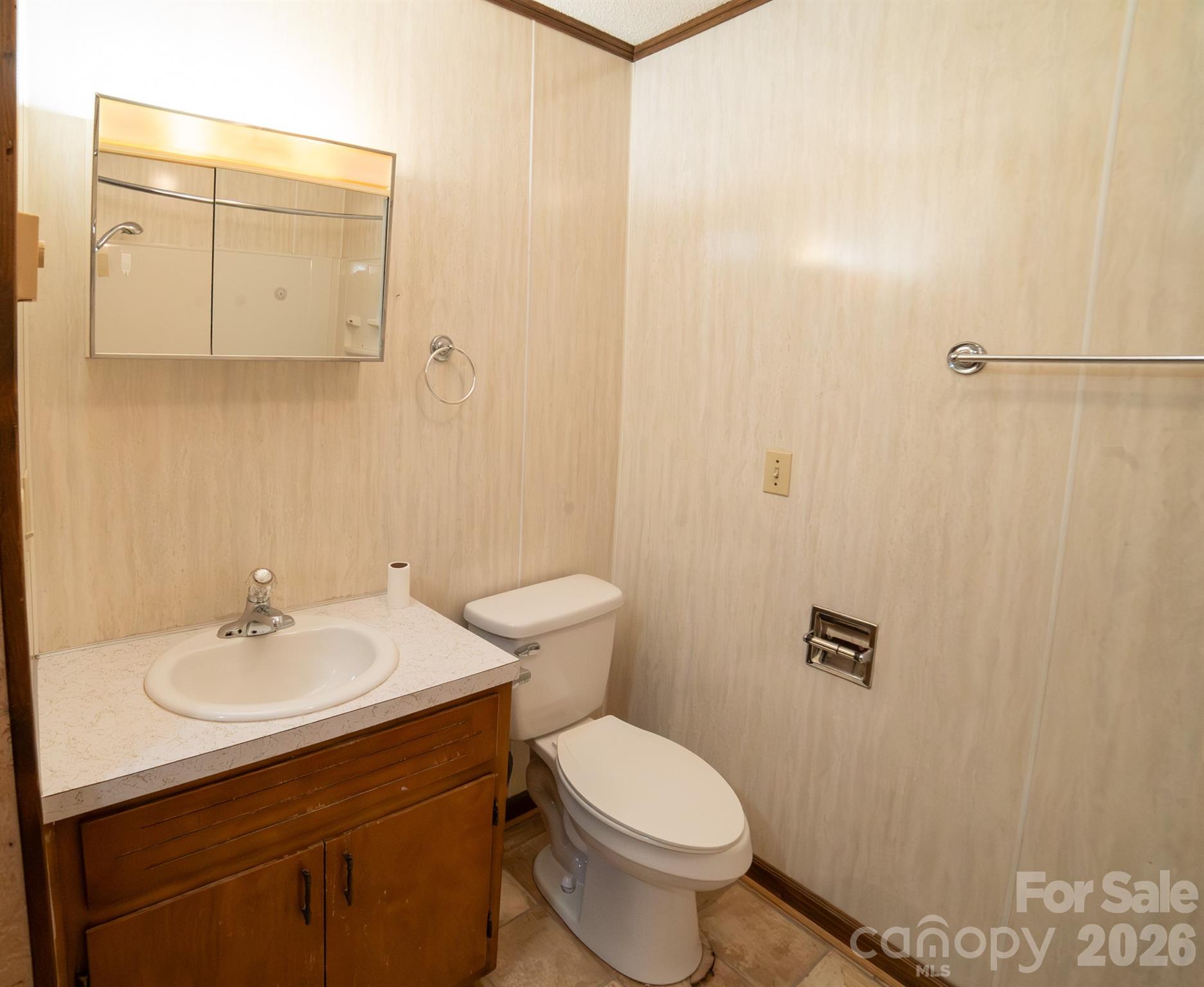 7340 Downs Avenue — Connelly Springs