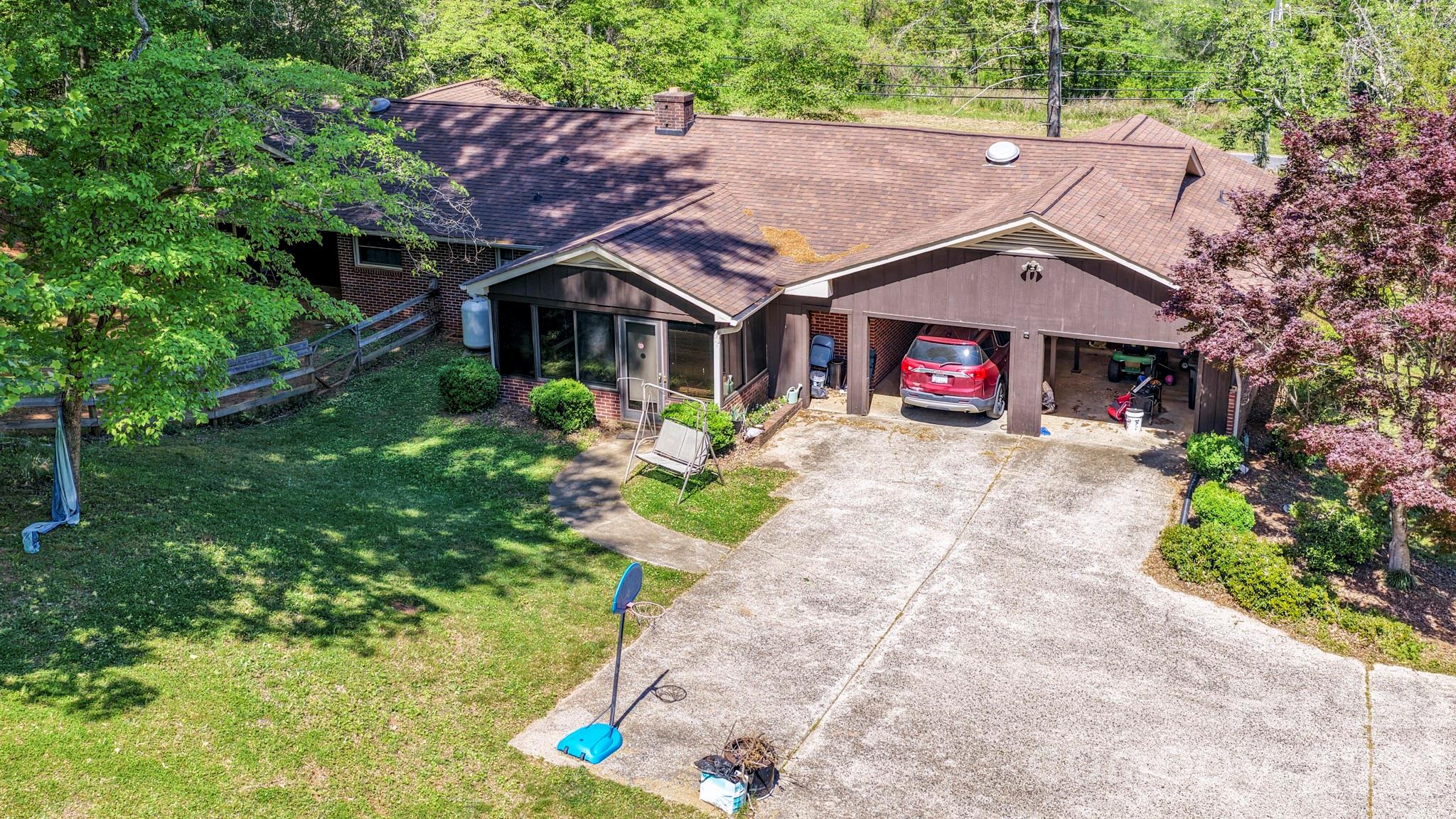 1188 Us Hwy 74 Highway — Bostic