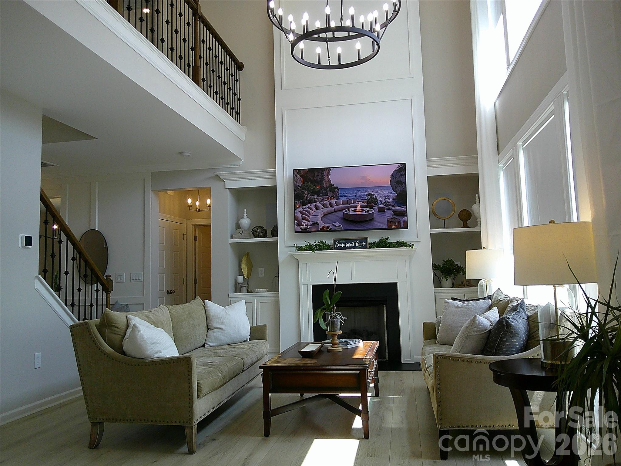 1141 Overlake Drive — Belmont