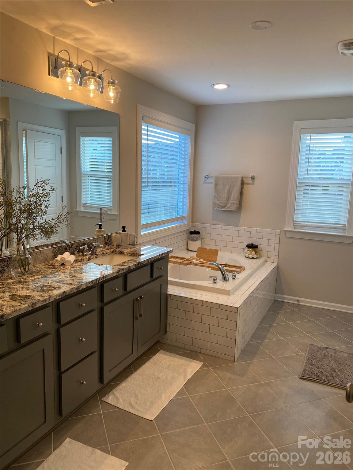 1141 Overlake Drive — Belmont