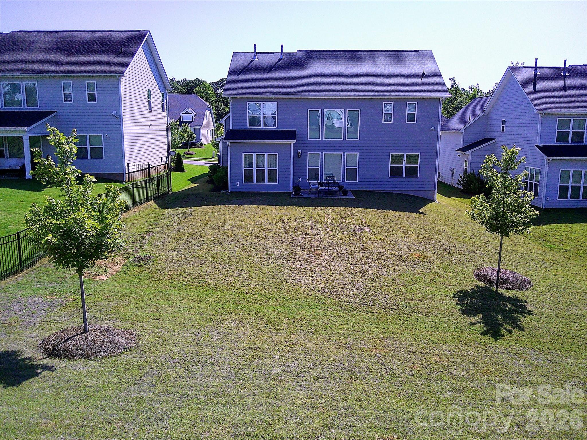 1141 Overlake Drive — Belmont
