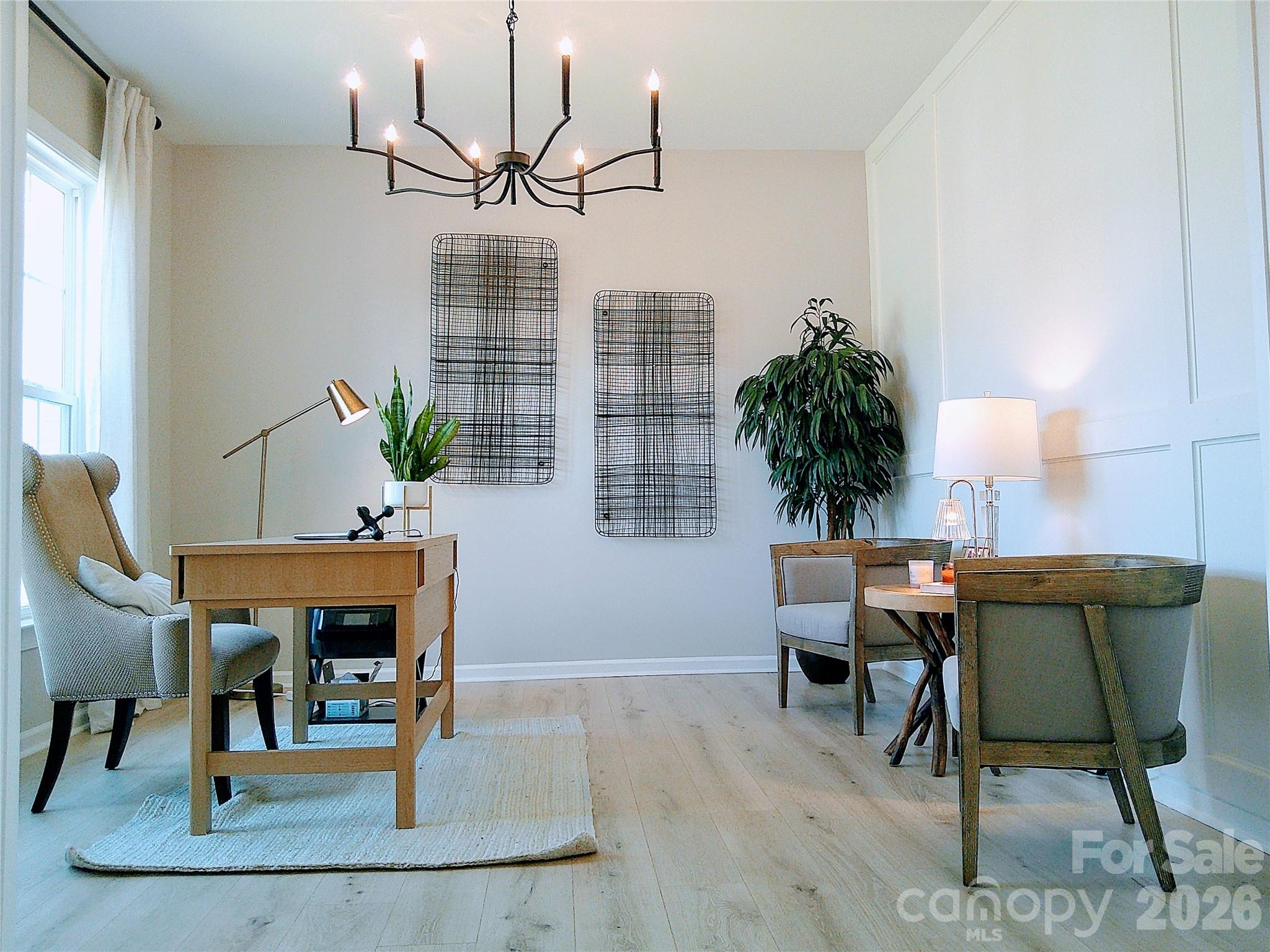 1141 Overlake Drive — Belmont