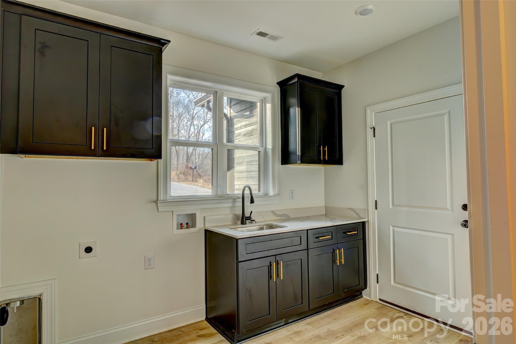 1041 Harrogate Drive — Bessemer City