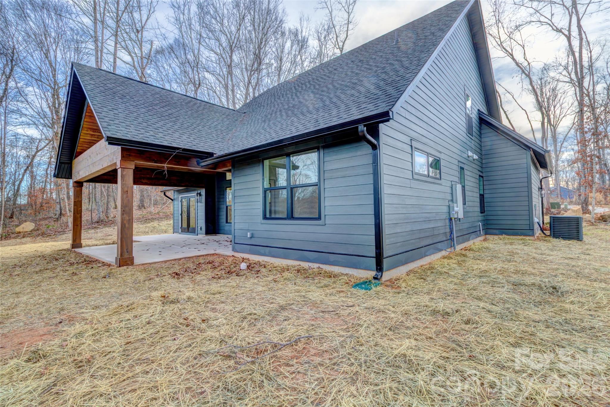 1041 Harrogate Drive — Bessemer City