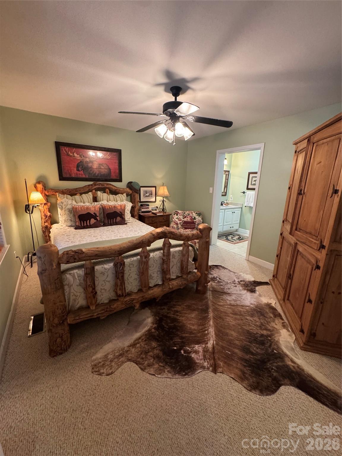 128 Hillcrest Road — Newland