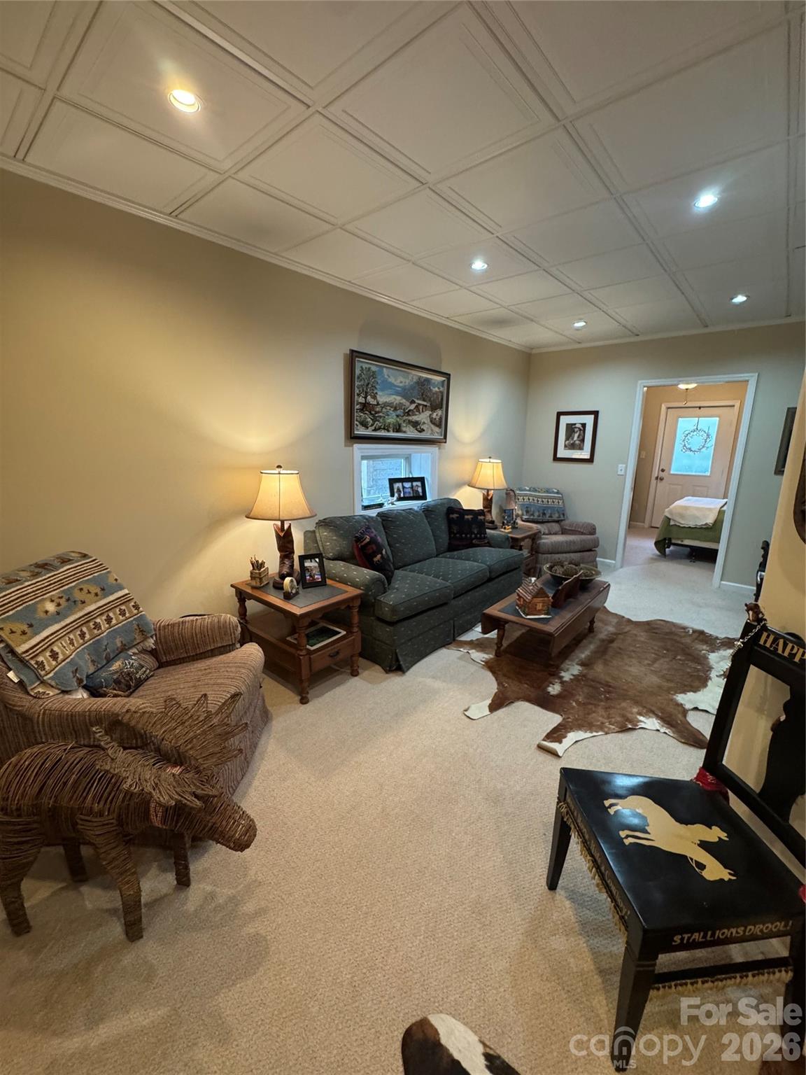 128 Hillcrest Road — Newland
