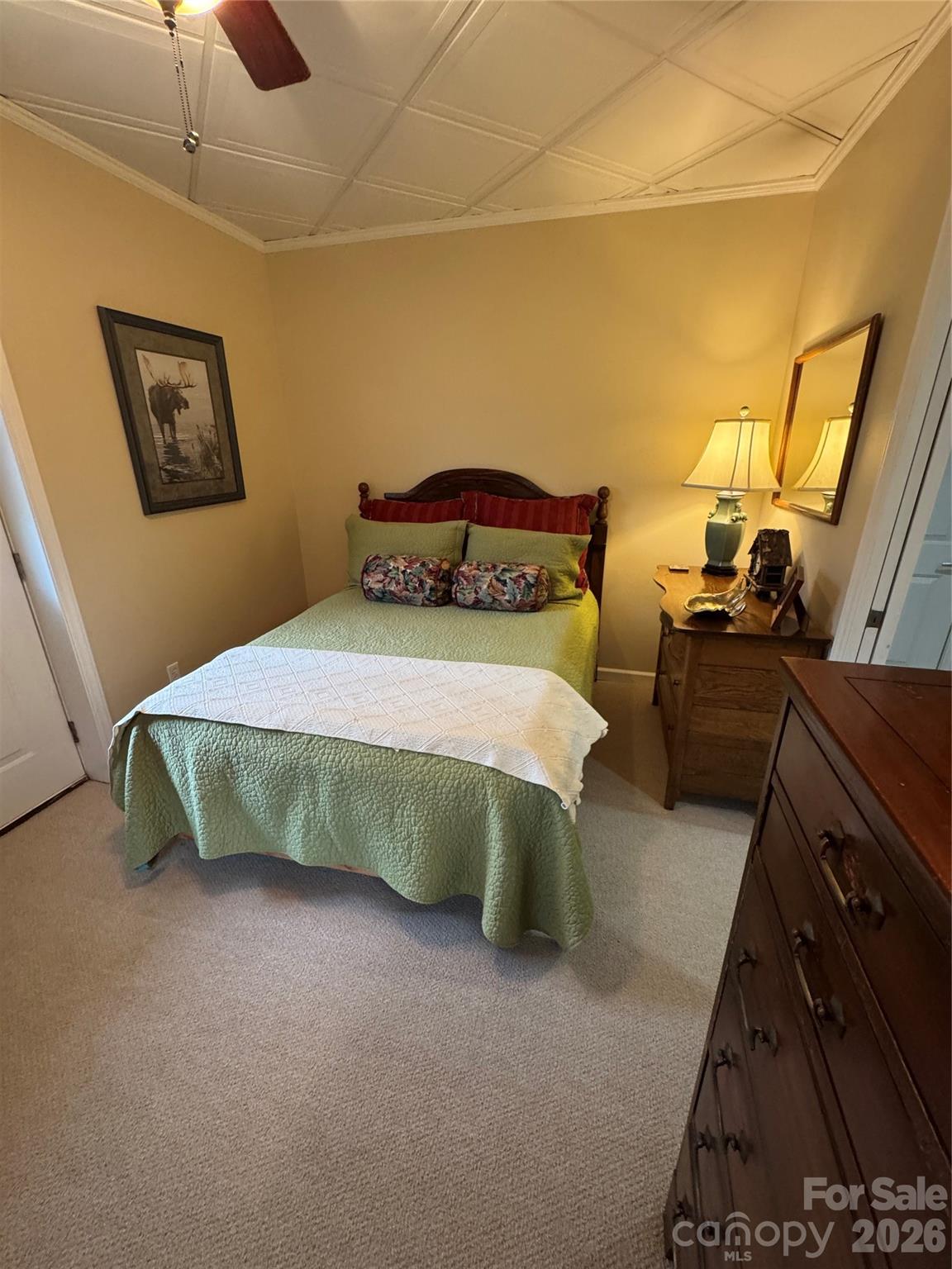 128 Hillcrest Road — Newland