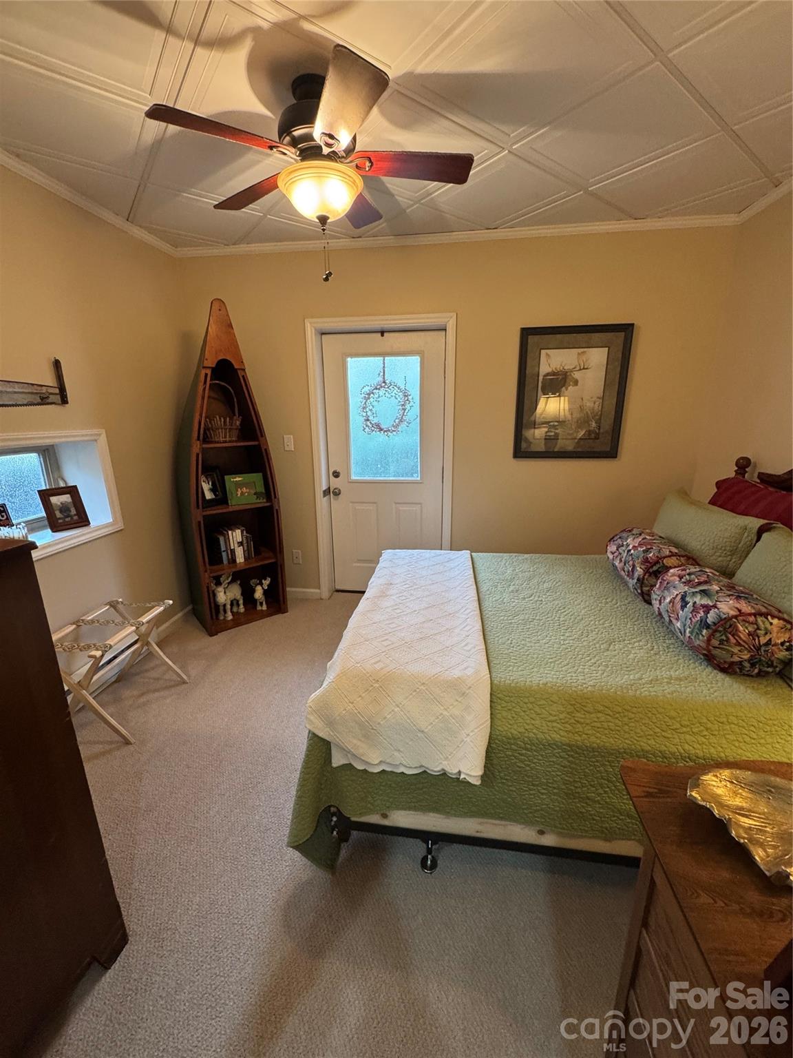 128 Hillcrest Road — Newland