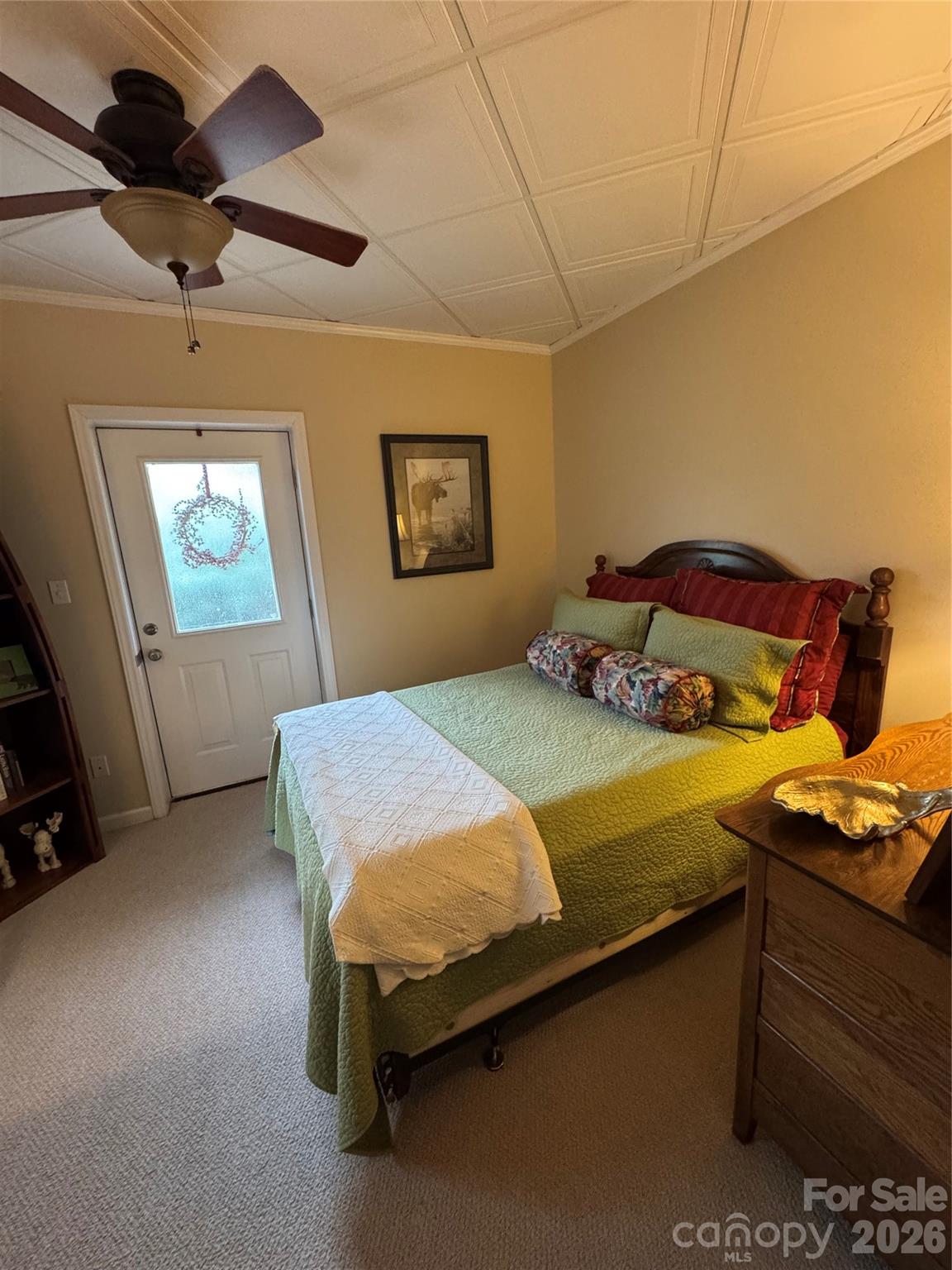 128 Hillcrest Road — Newland