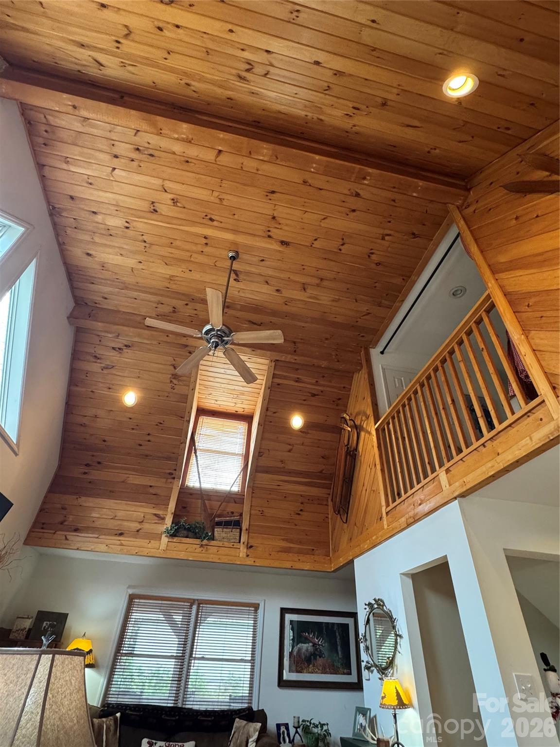 128 Hillcrest Road — Newland