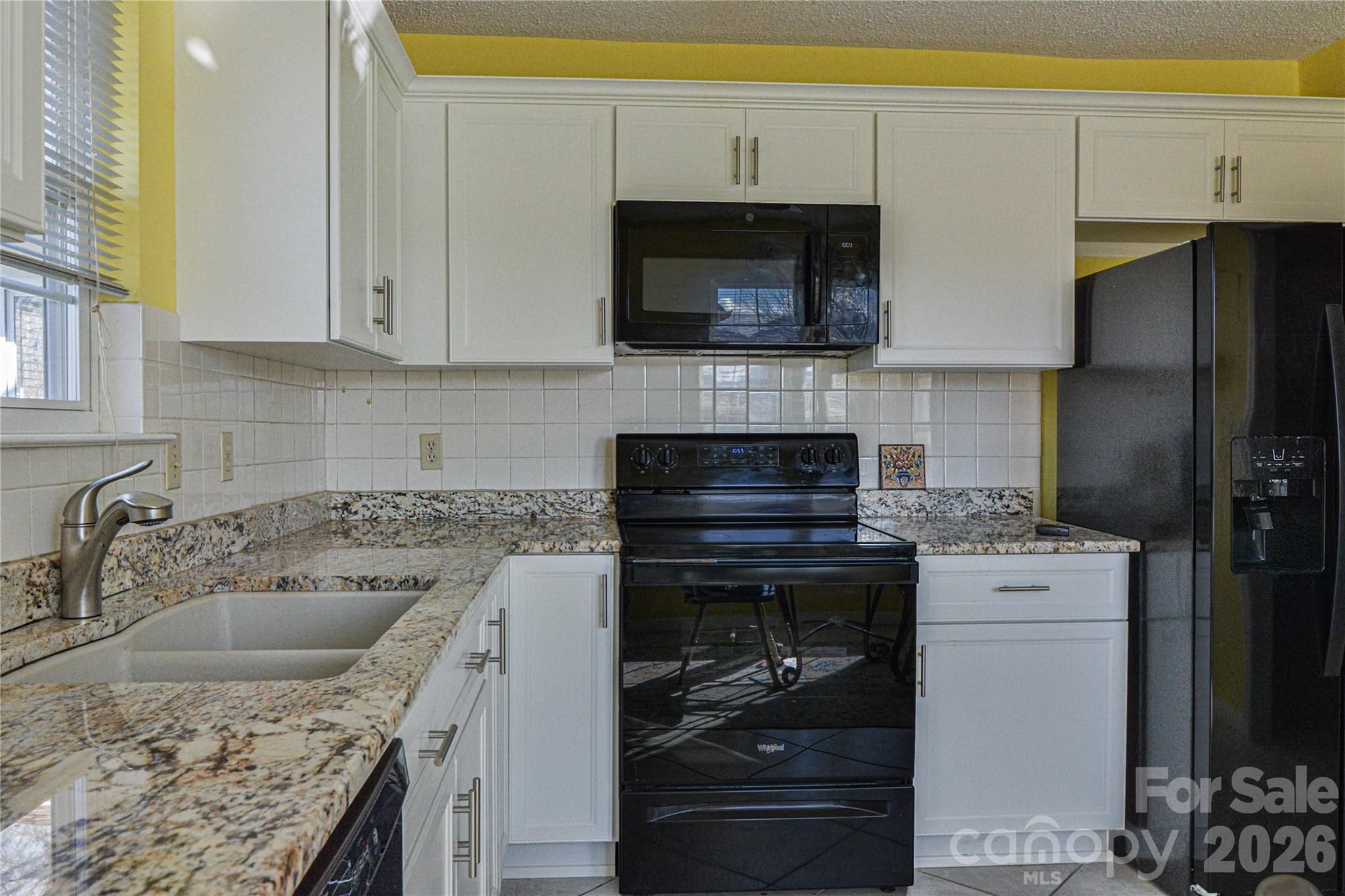 1301 Hyde Park Drive — Asheville