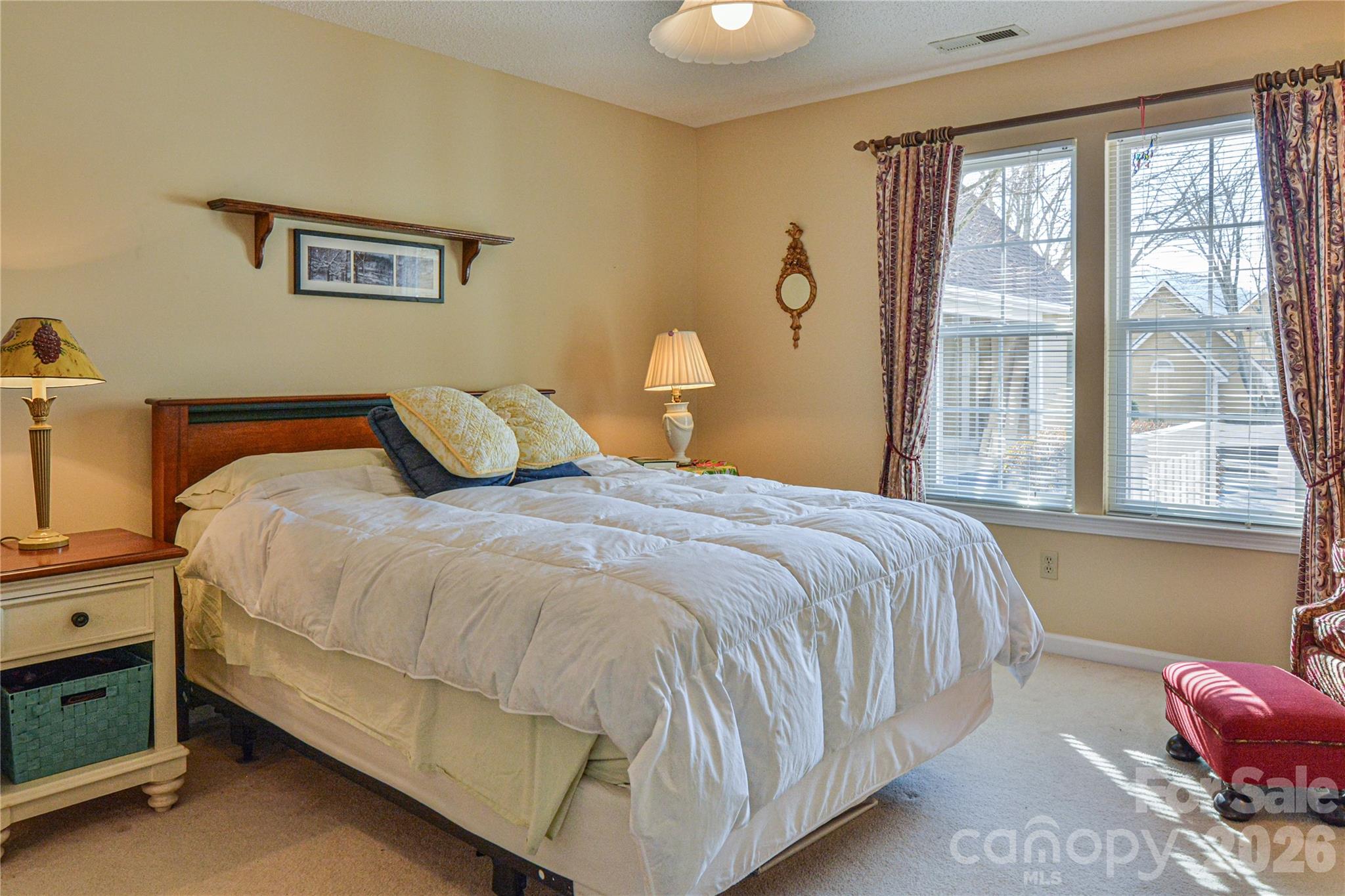 1301 Hyde Park Drive — Asheville