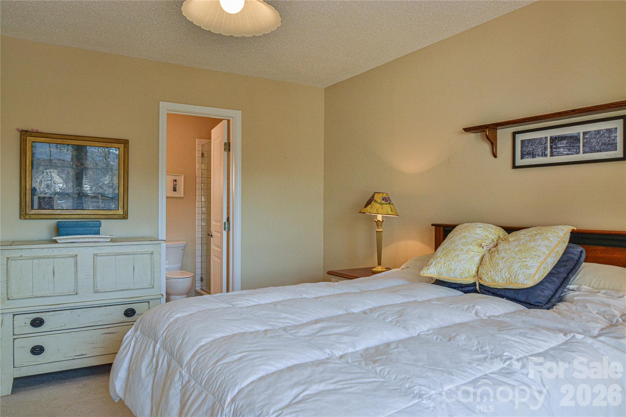 1301 Hyde Park Drive — Asheville