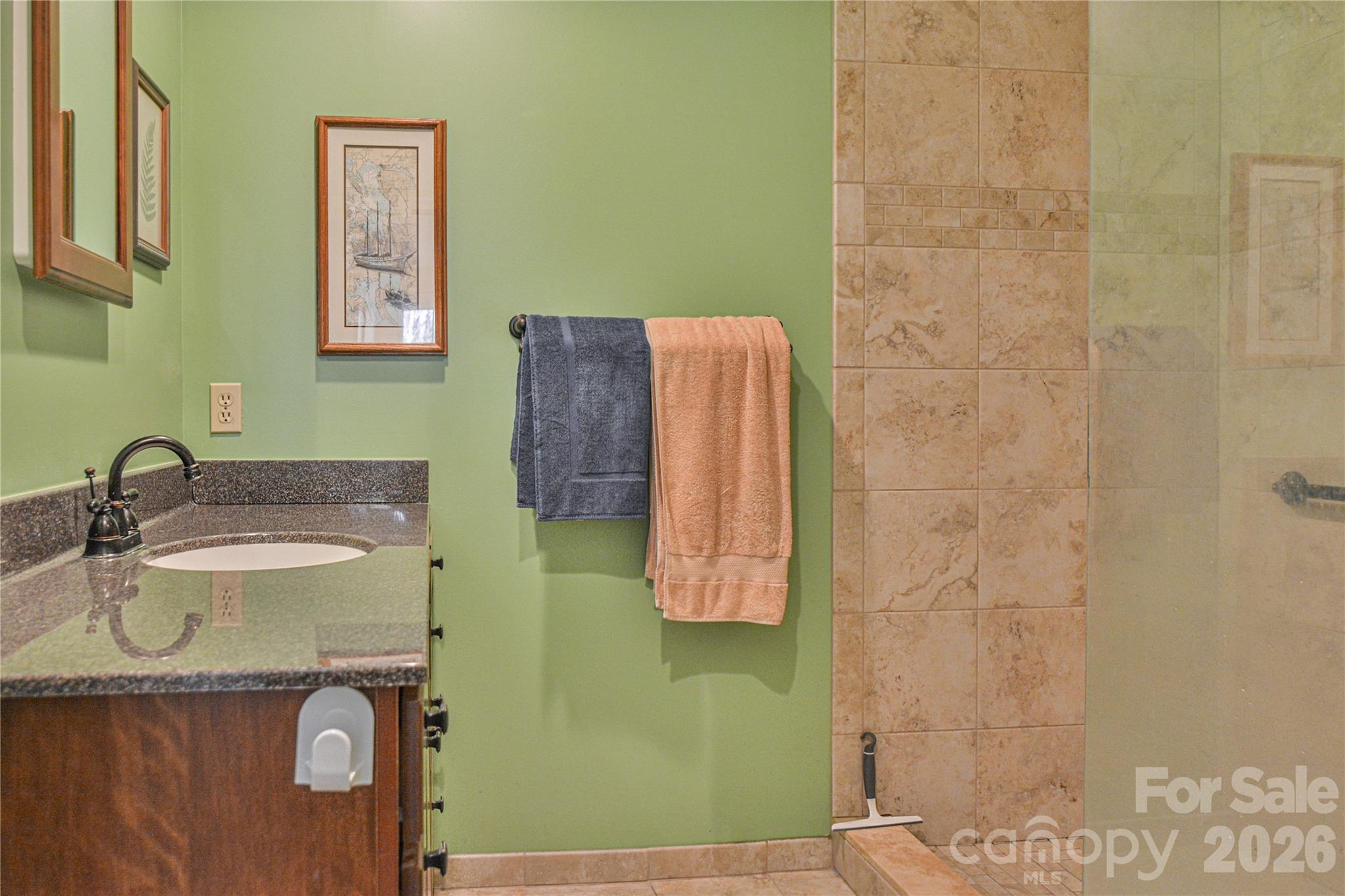 1301 Hyde Park Drive — Asheville