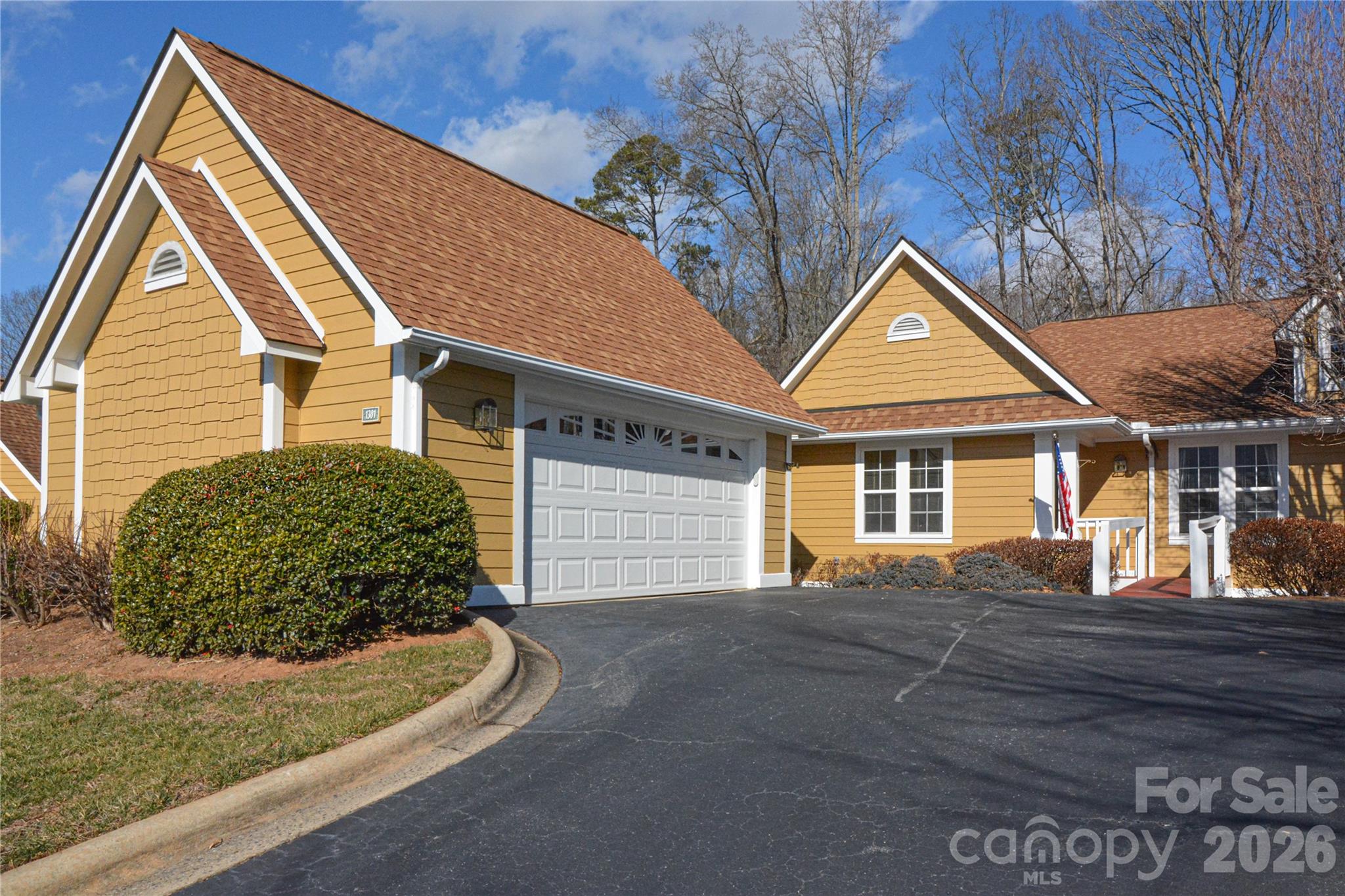 1301 Hyde Park Drive — Asheville