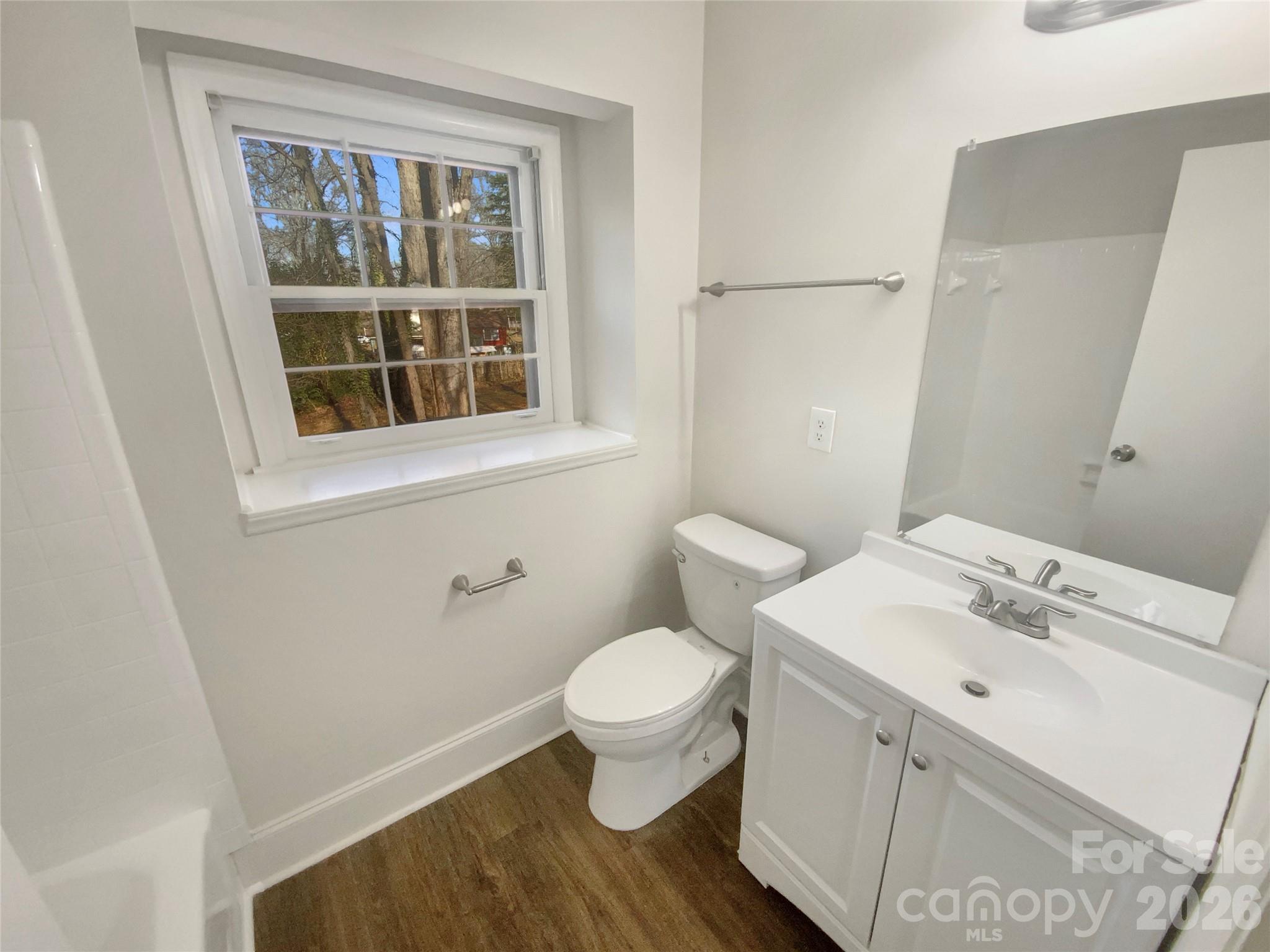 4661 Easthaven Drive — Charlotte