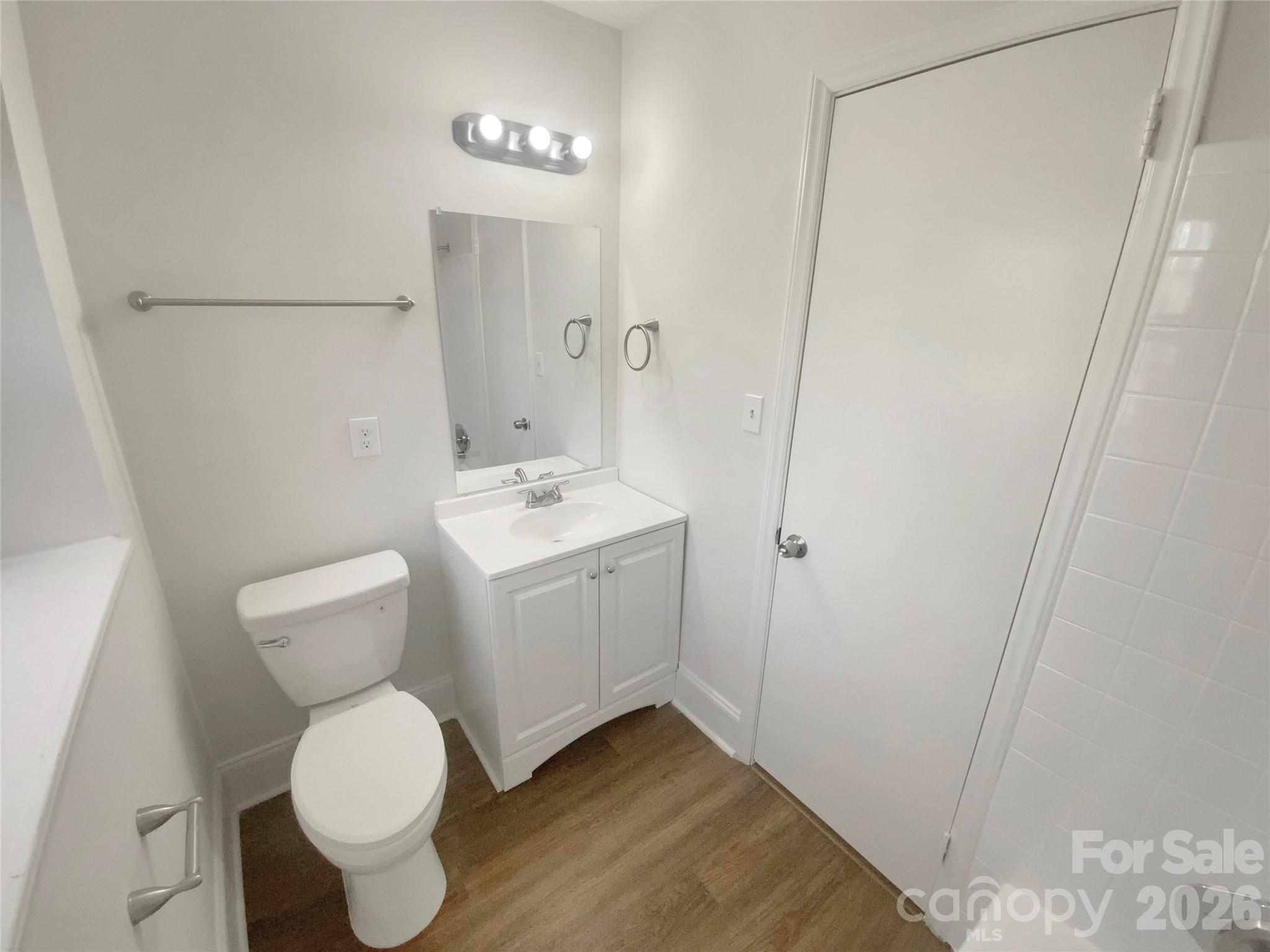 4661 Easthaven Drive — Charlotte