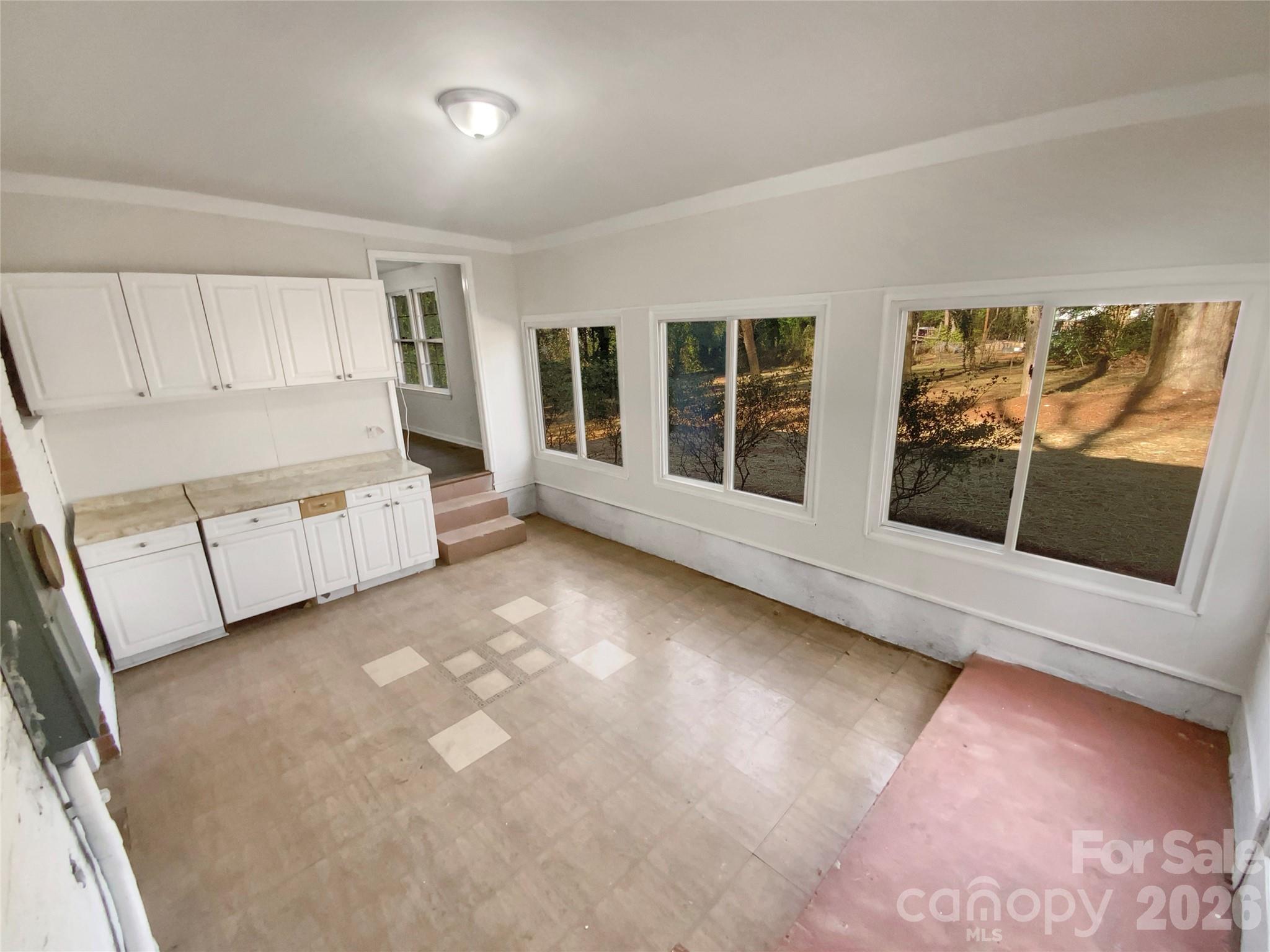 4661 Easthaven Drive — Charlotte