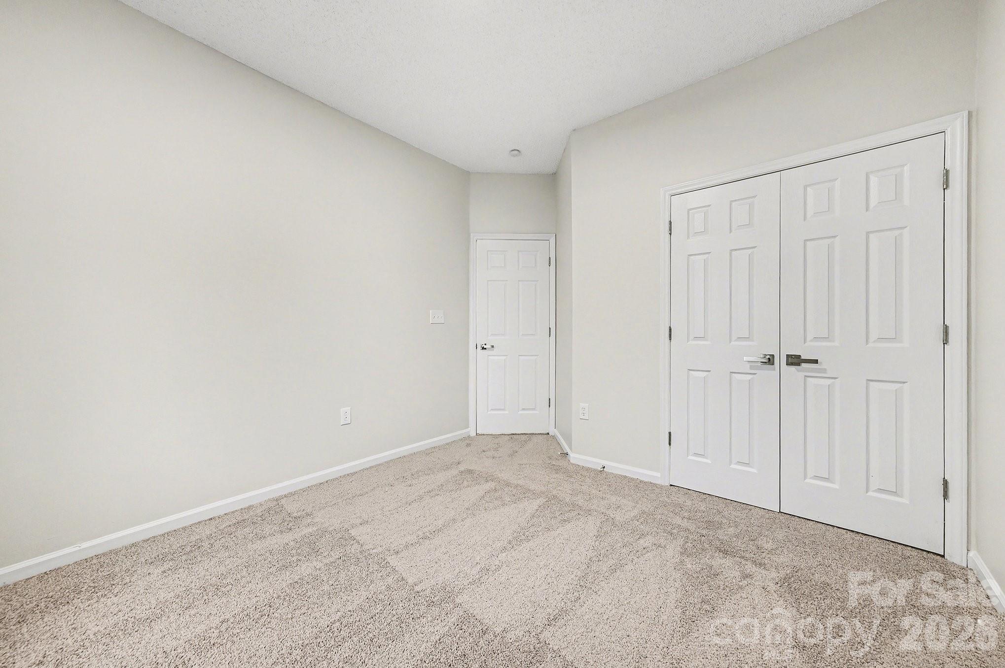 150 Ashford Hollow Lane — Mooresville