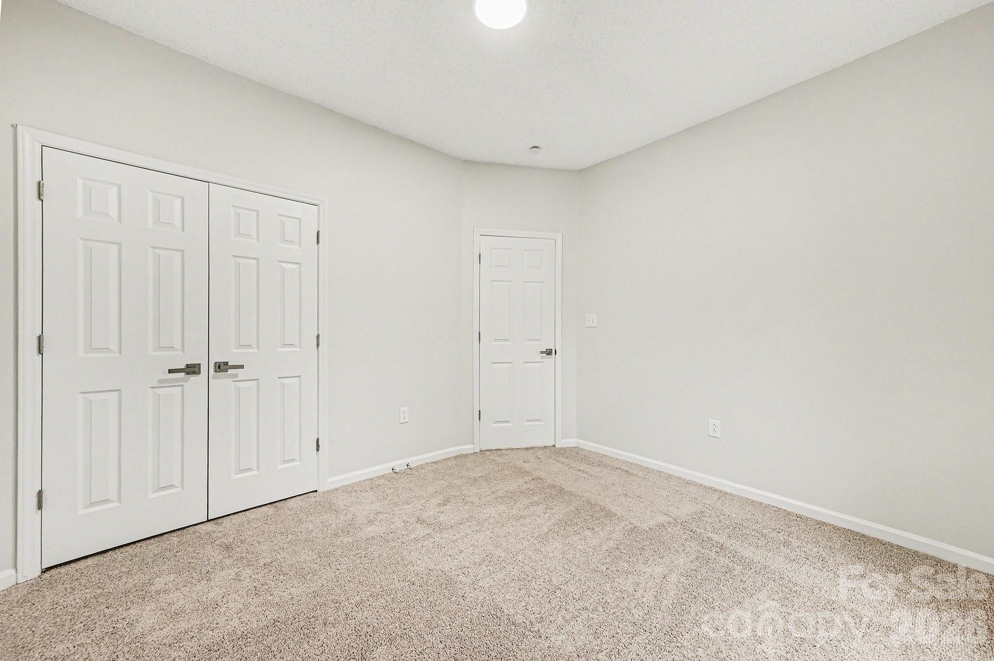 150 Ashford Hollow Lane — Mooresville