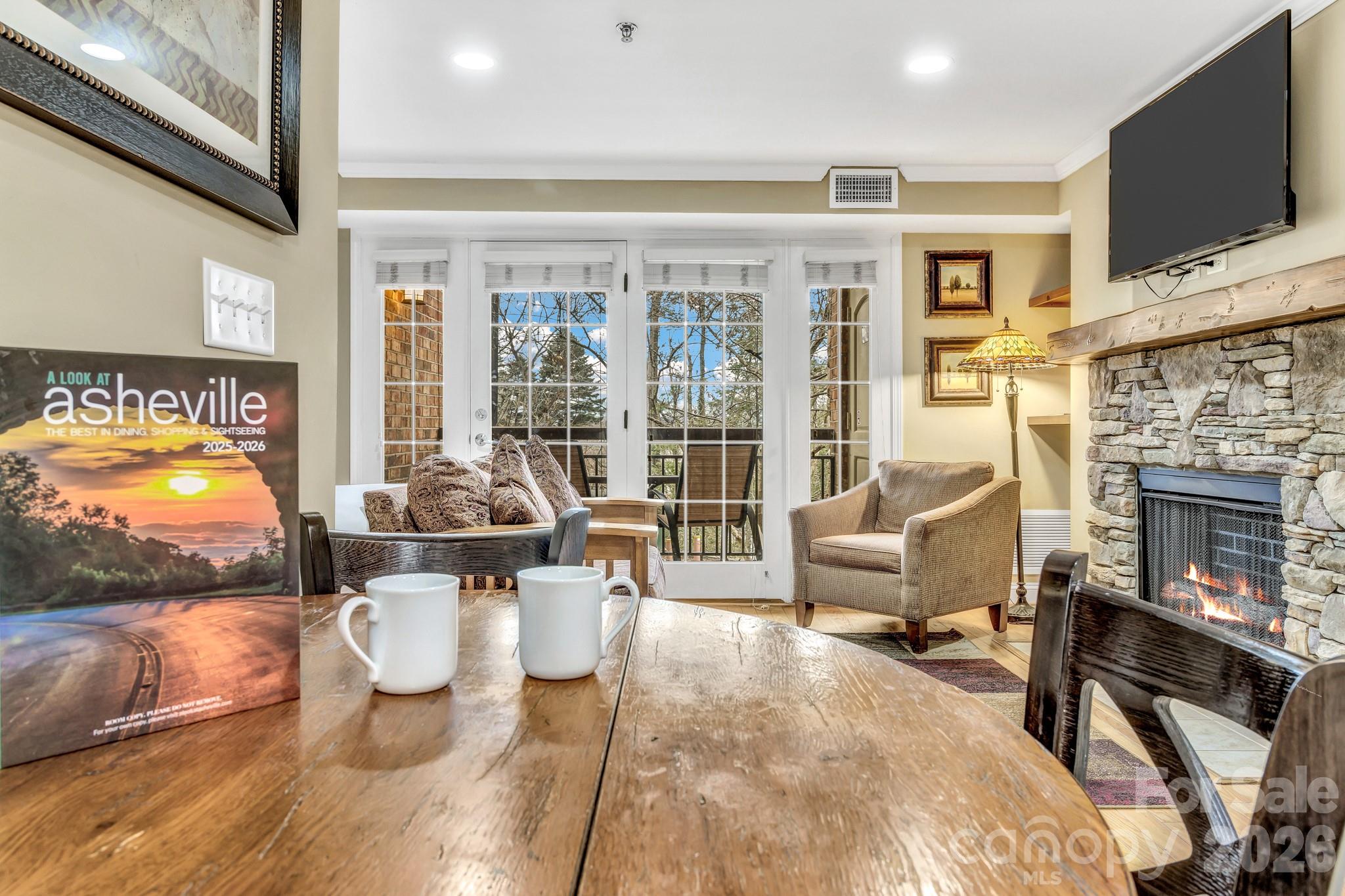 119 Bowling Park Road — Asheville