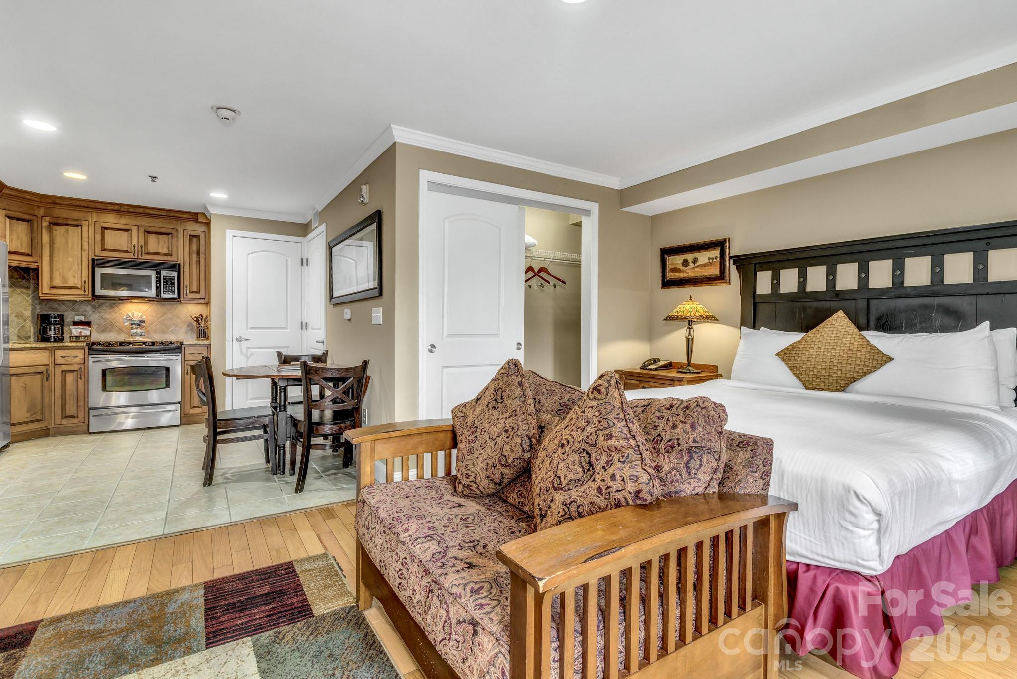 119 Bowling Park Road — Asheville