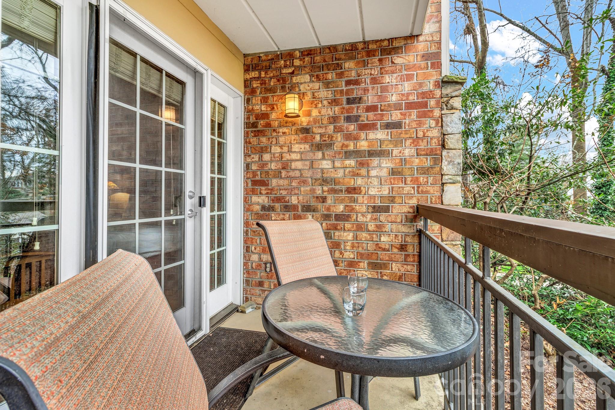 119 Bowling Park Road — Asheville