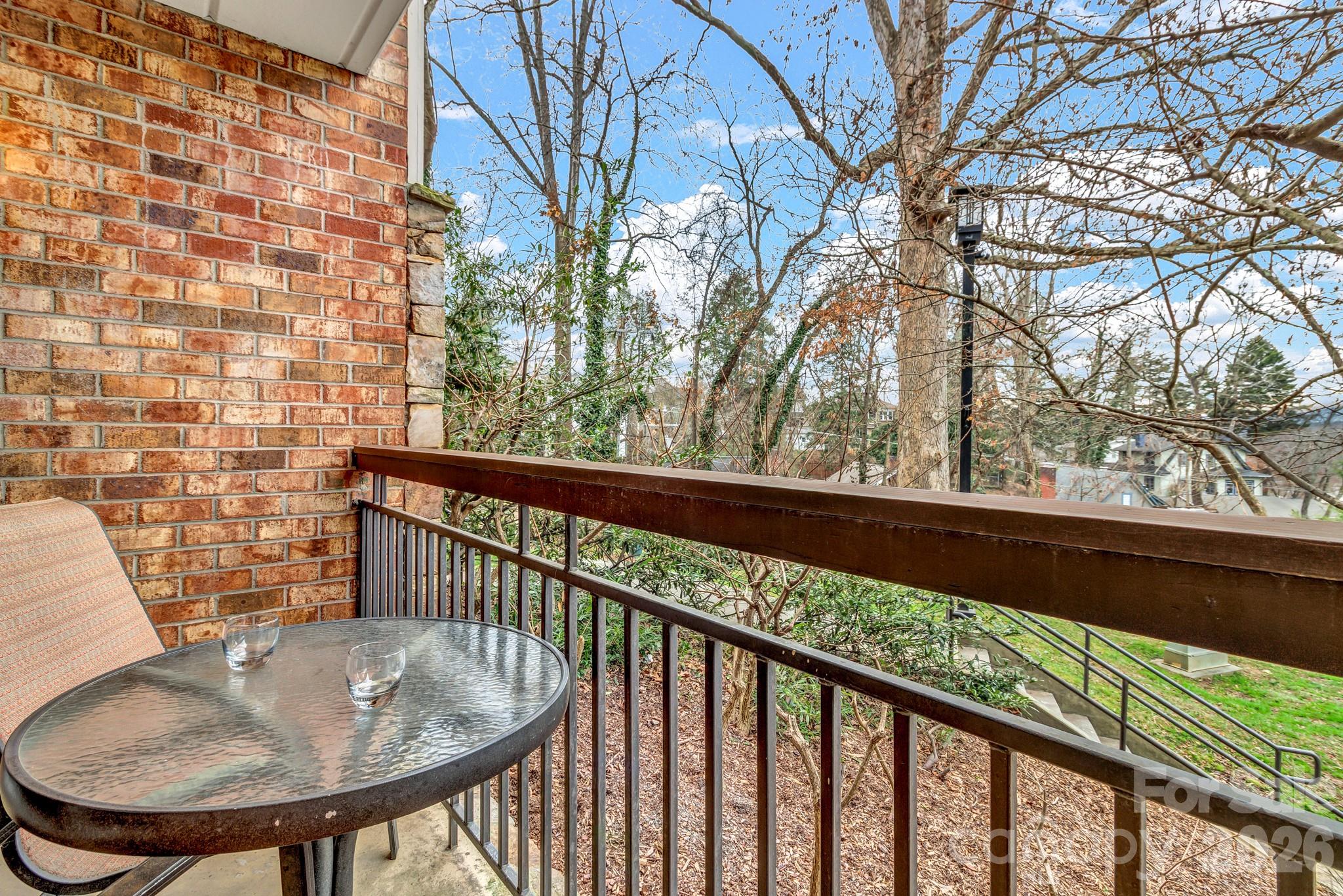 119 Bowling Park Road — Asheville