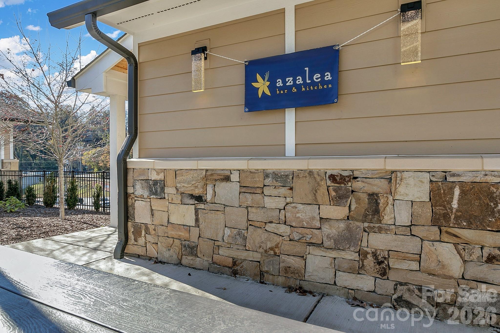 119 Bowling Park Road — Asheville