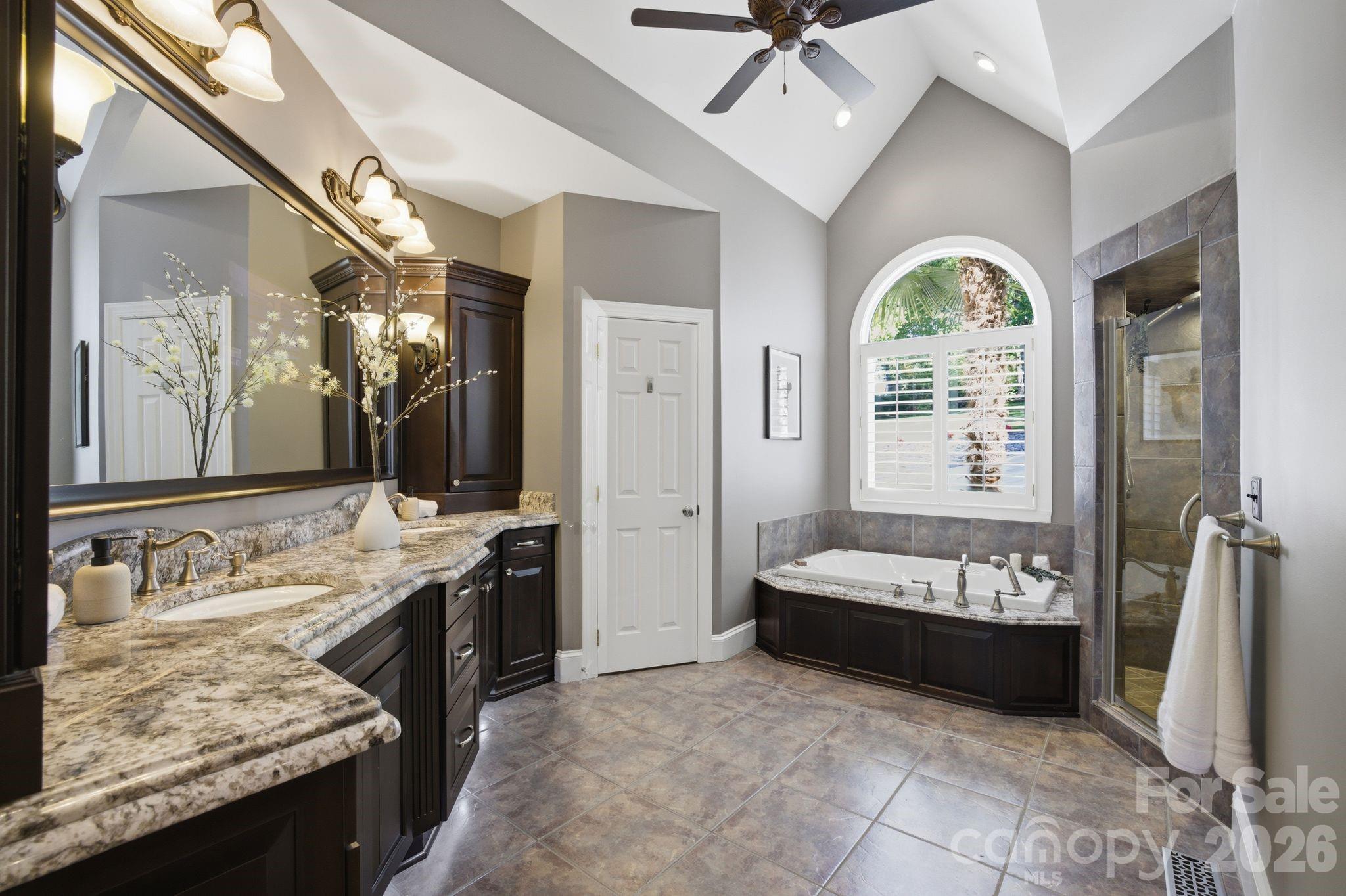 144 Mariner Pointe Lane — Mooresville