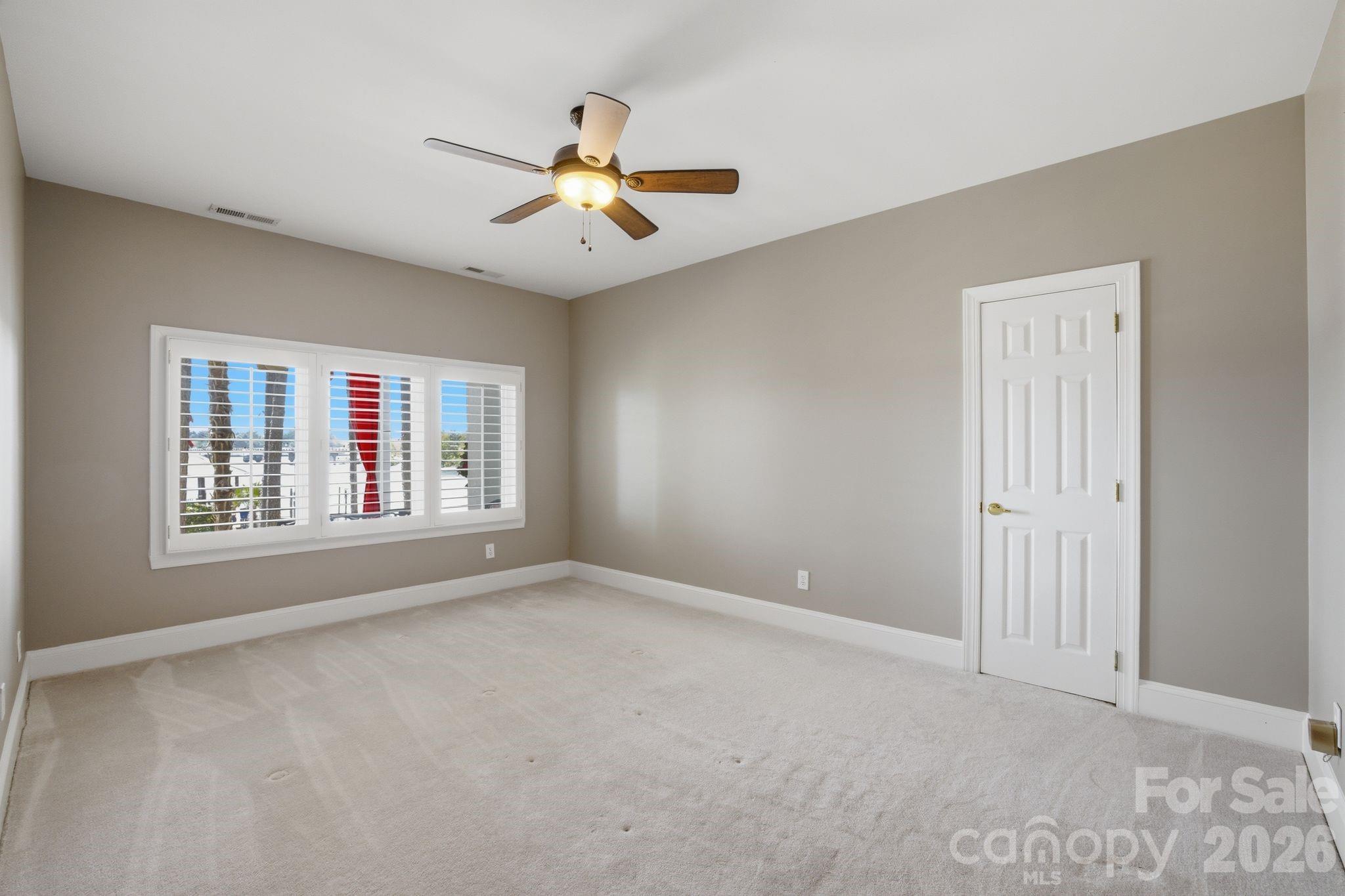 144 Mariner Pointe Lane — Mooresville