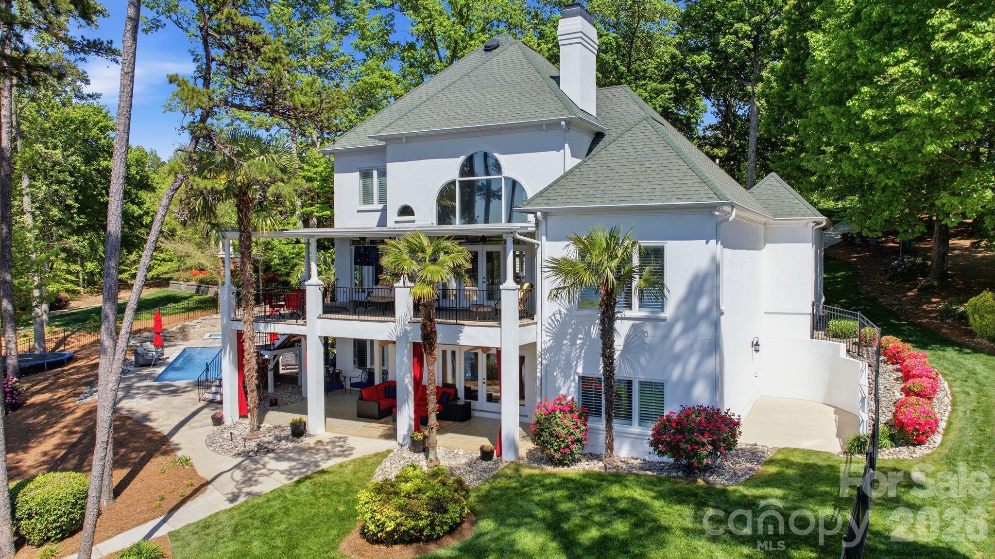 144 Mariner Pointe Lane — Mooresville