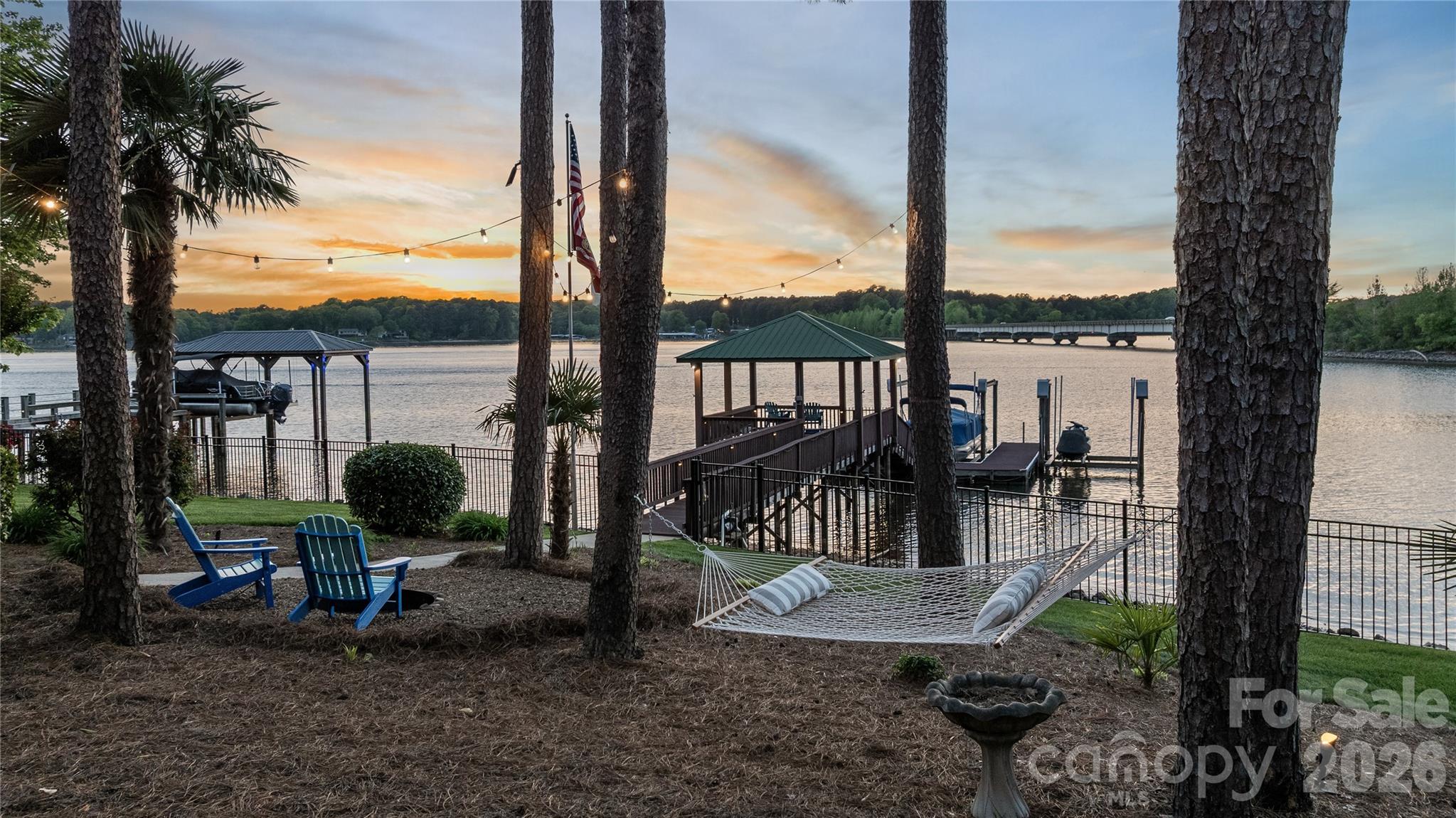 144 Mariner Pointe Lane — Mooresville