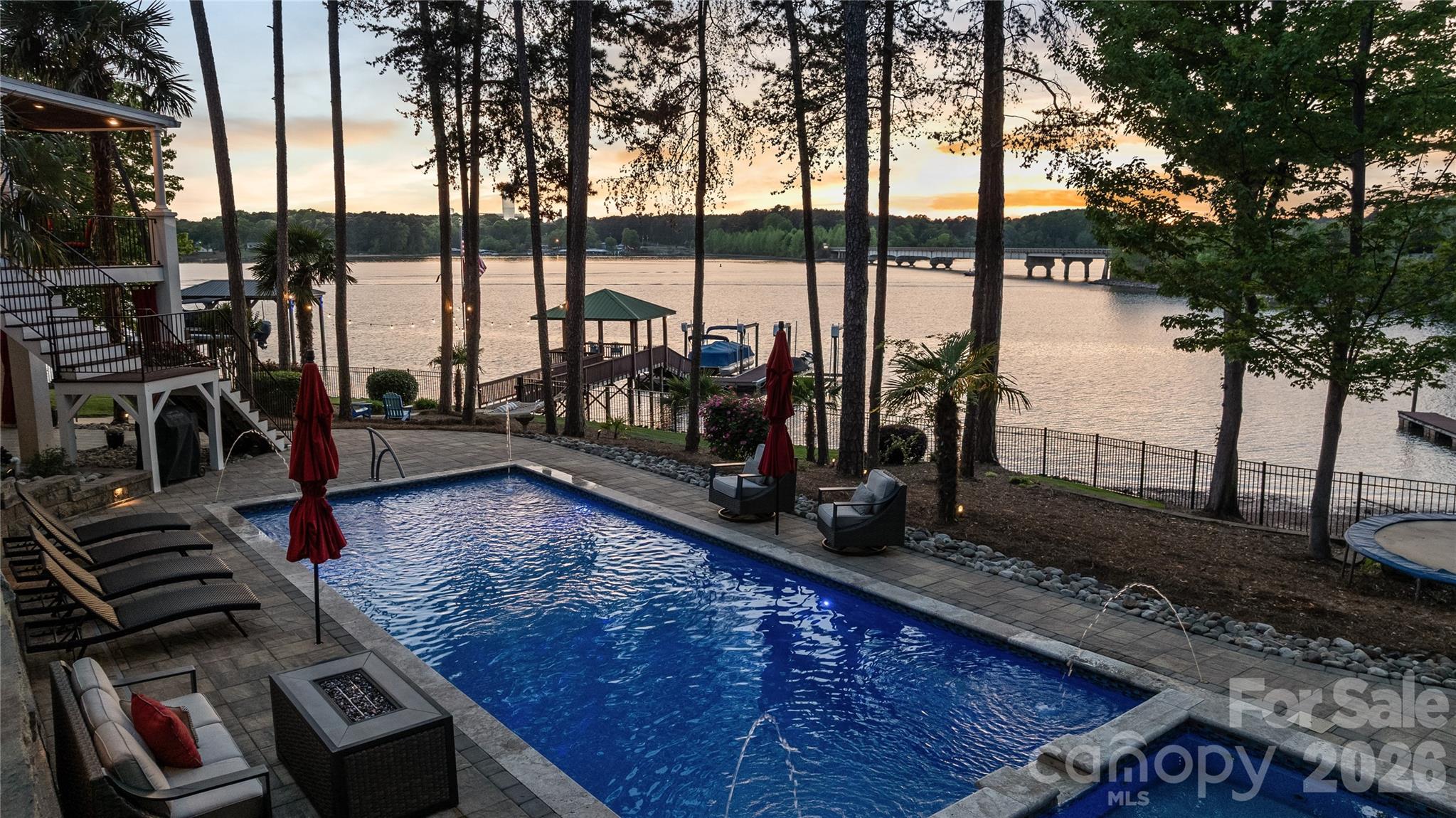 144 Mariner Pointe Lane — Mooresville