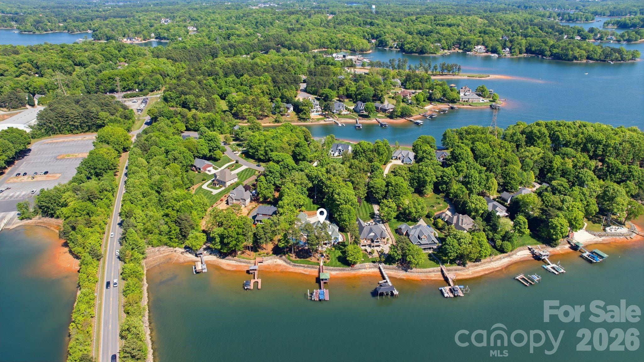 144 Mariner Pointe Lane — Mooresville