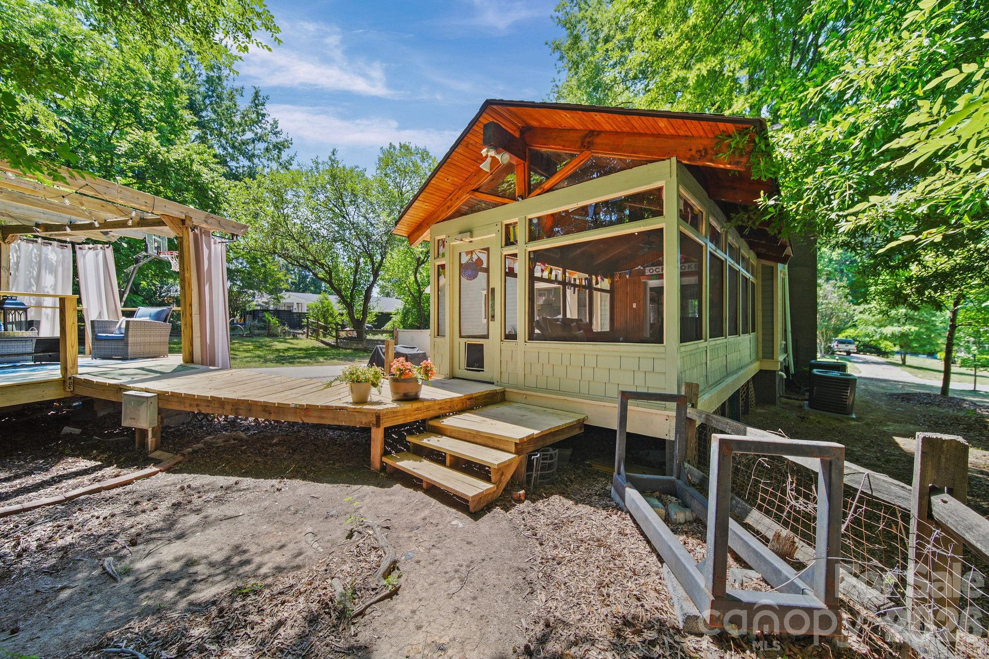 19424 Heartland Street — Cornelius
