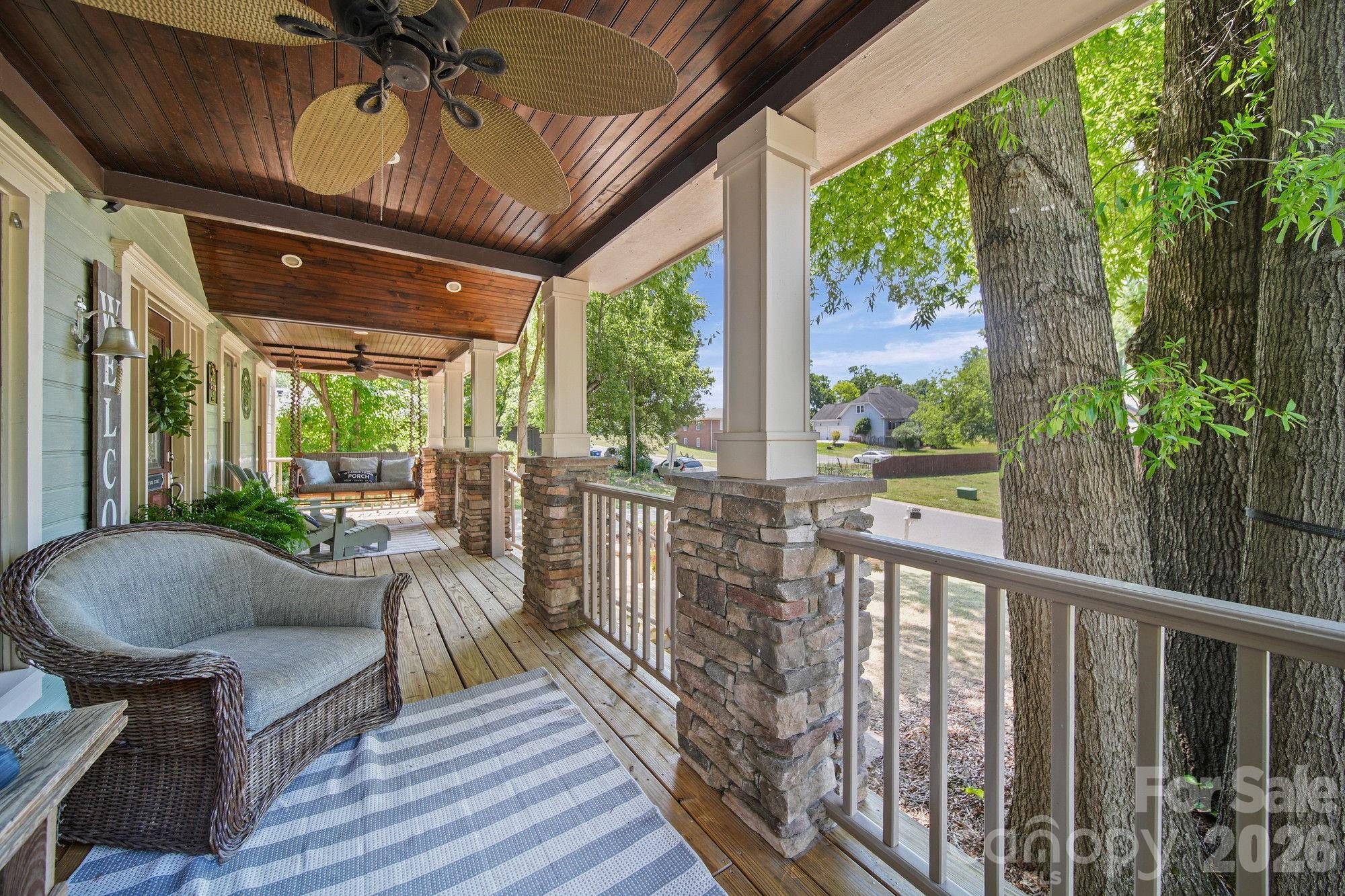 19424 Heartland Street — Cornelius