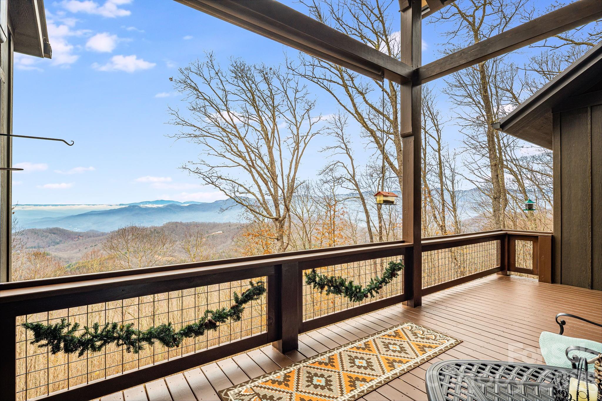 2223 Scarlet Ridge — Sylva