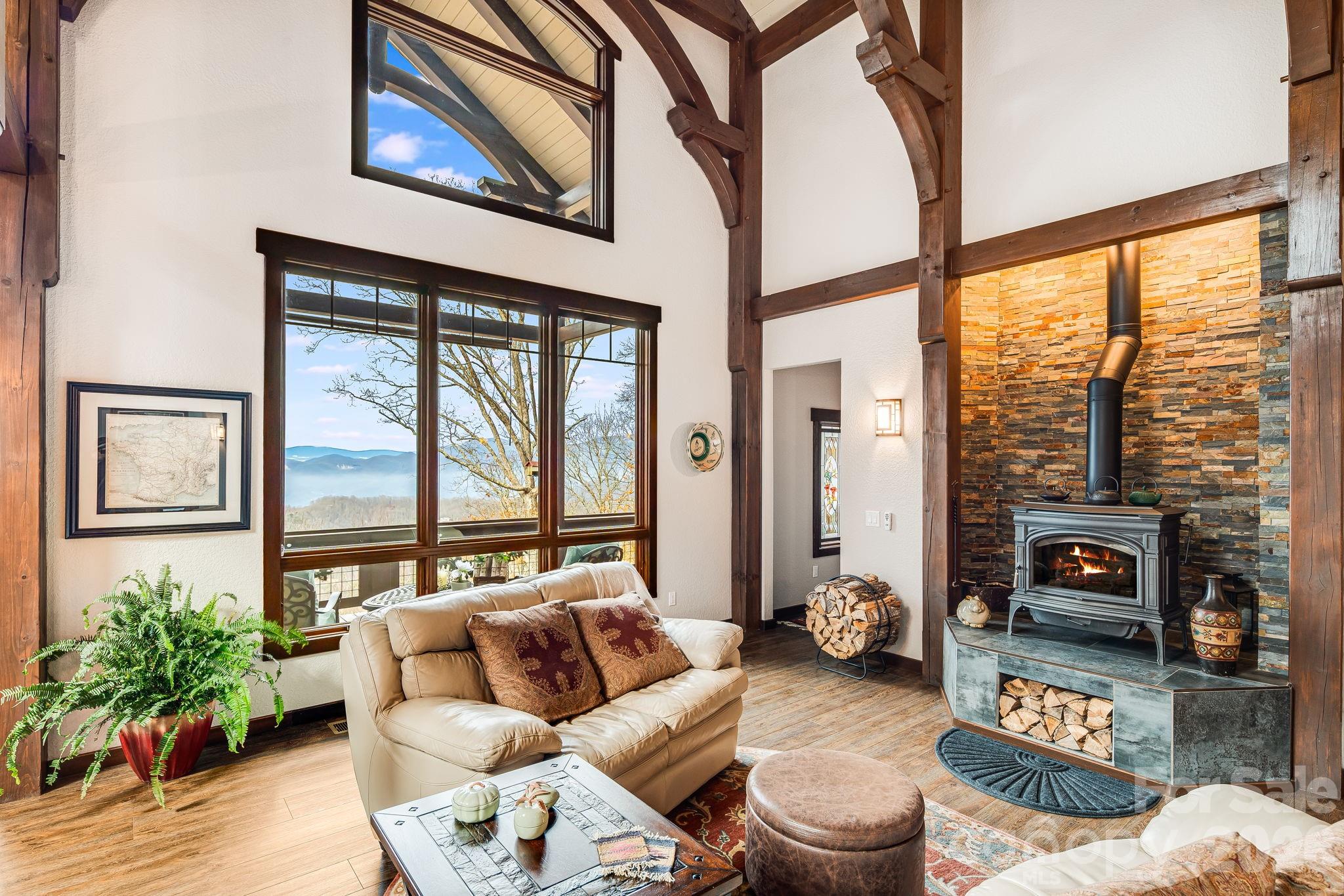 2223 Scarlet Ridge — Sylva