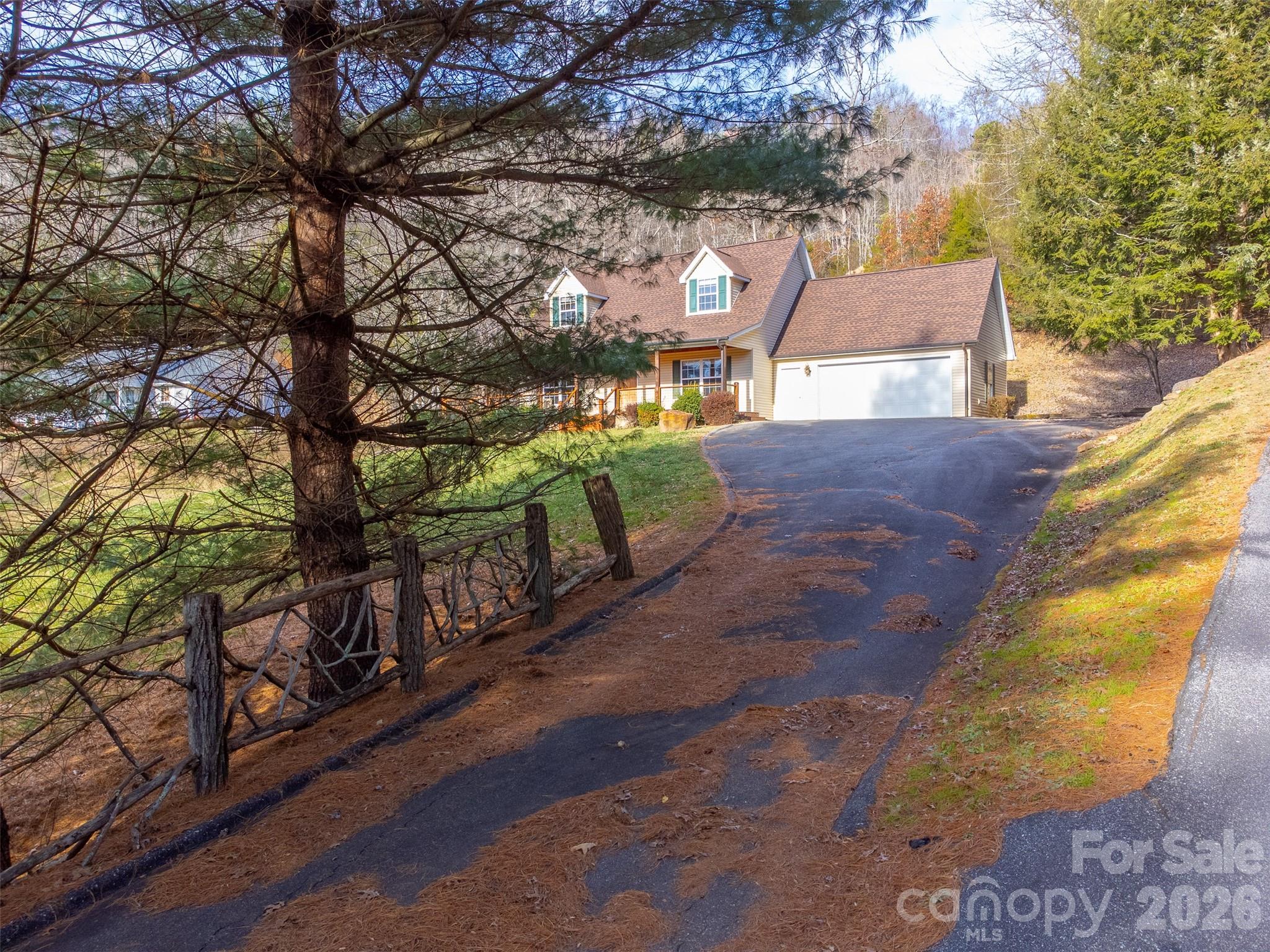 161 Rock Field Way — Sylva