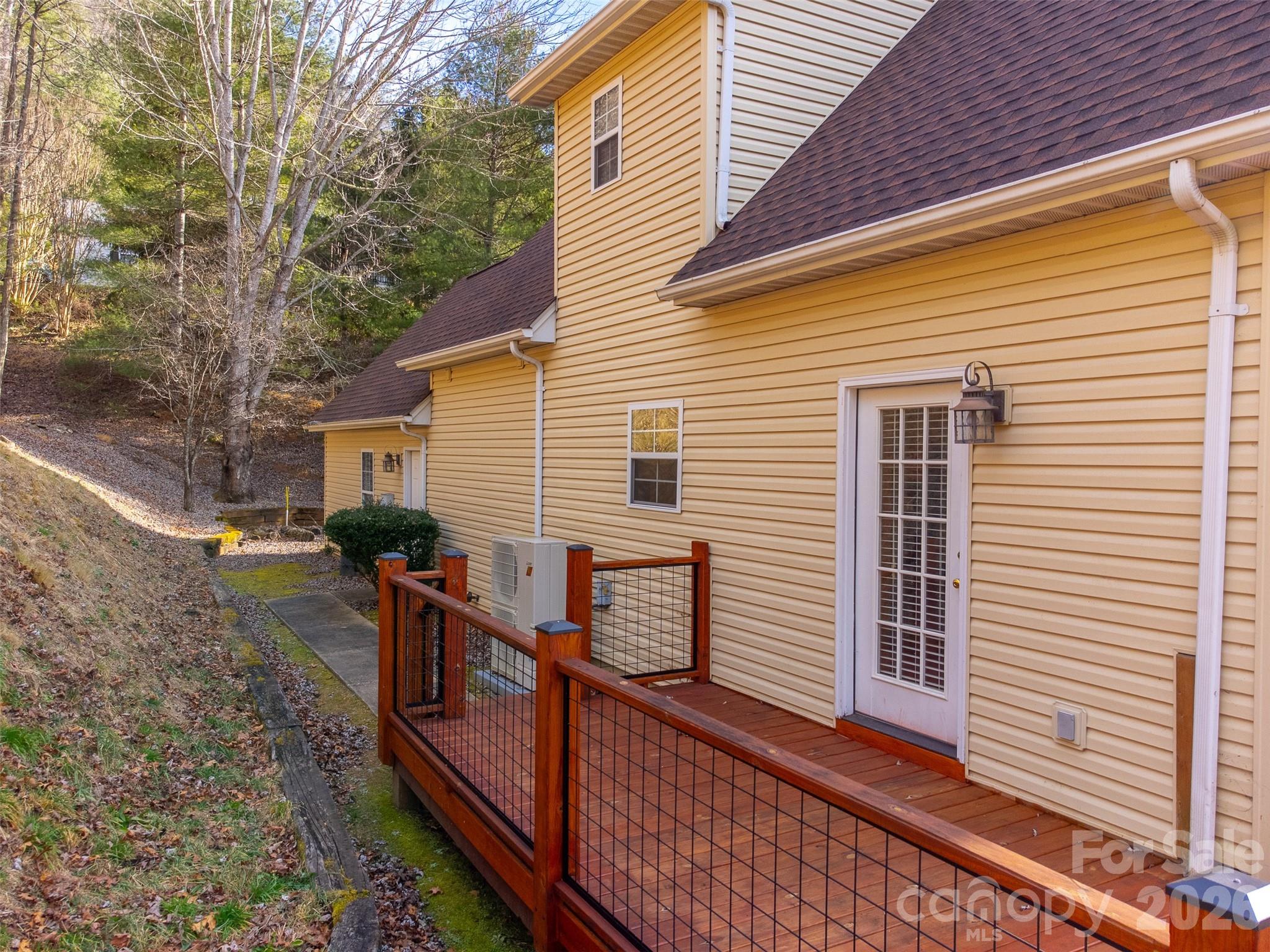161 Rock Field Way — Sylva