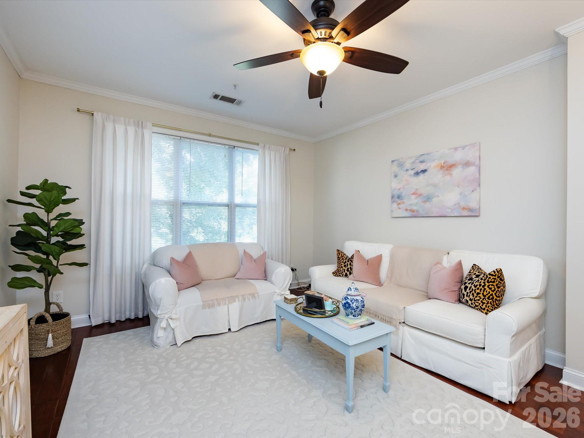 1000 E Woodlawn Road #113 — Charlotte